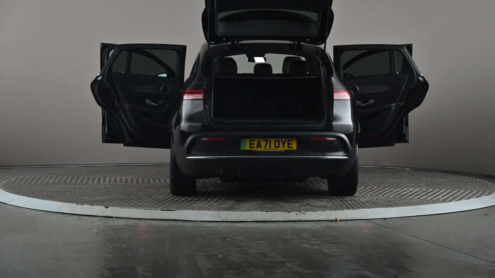 2021 MERCEDES-BENZ EQC 2021 MERCEDES-BENZ EQC