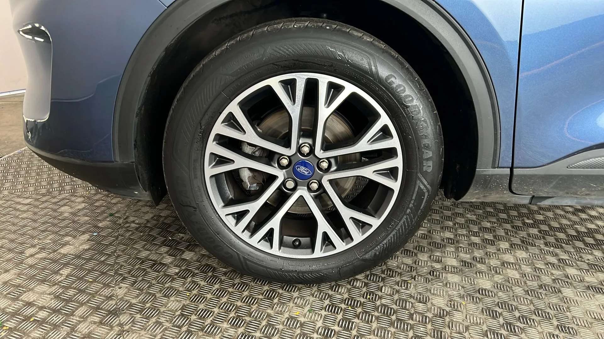 2021 FORD KUGA 2021 FORD KUGA