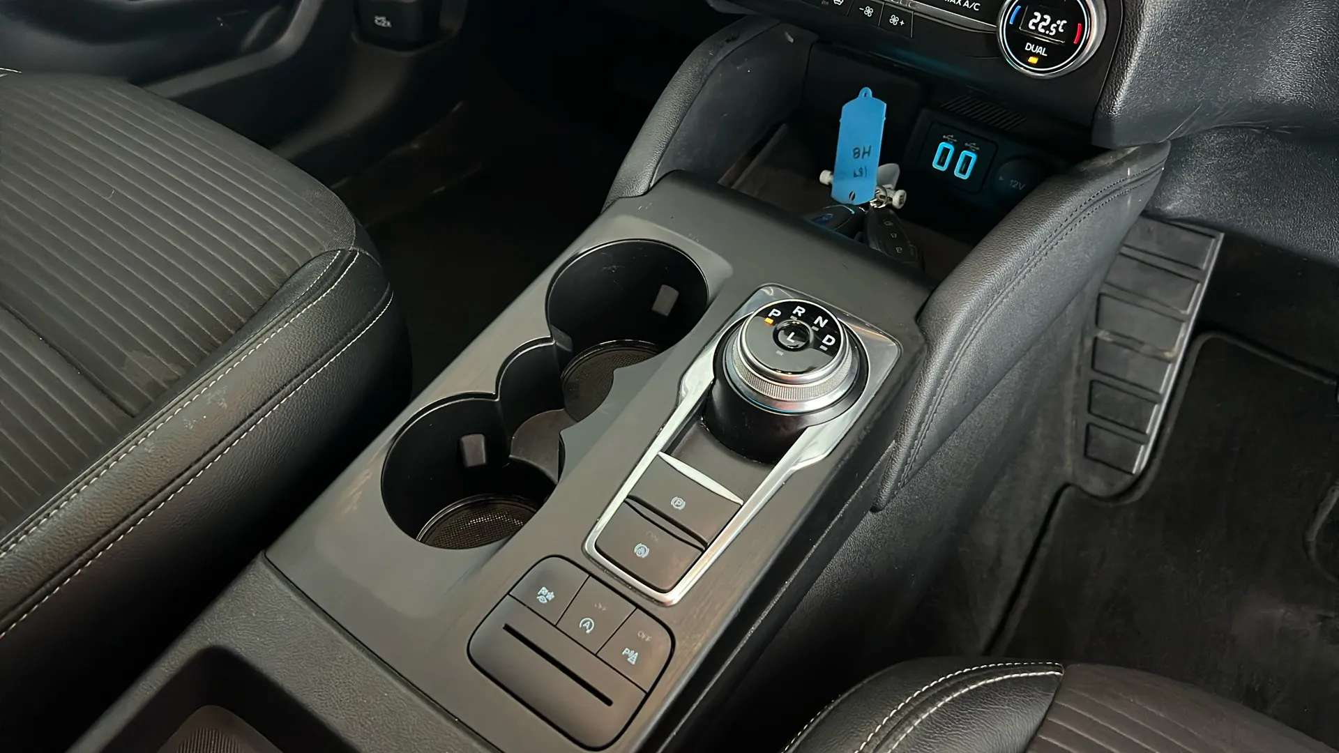 2021 FORD KUGA 2021 FORD KUGA