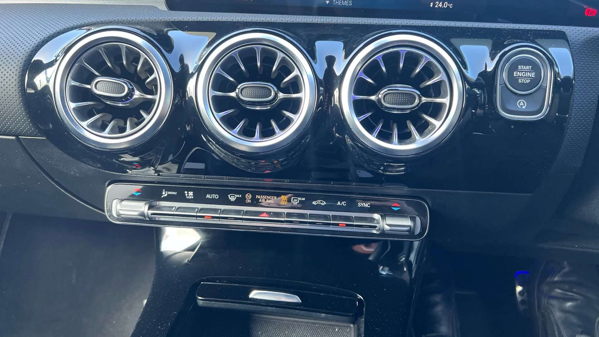 2022 MERCEDES-BENZ A CLASS 2022 MERCEDES-BENZ A CLASS