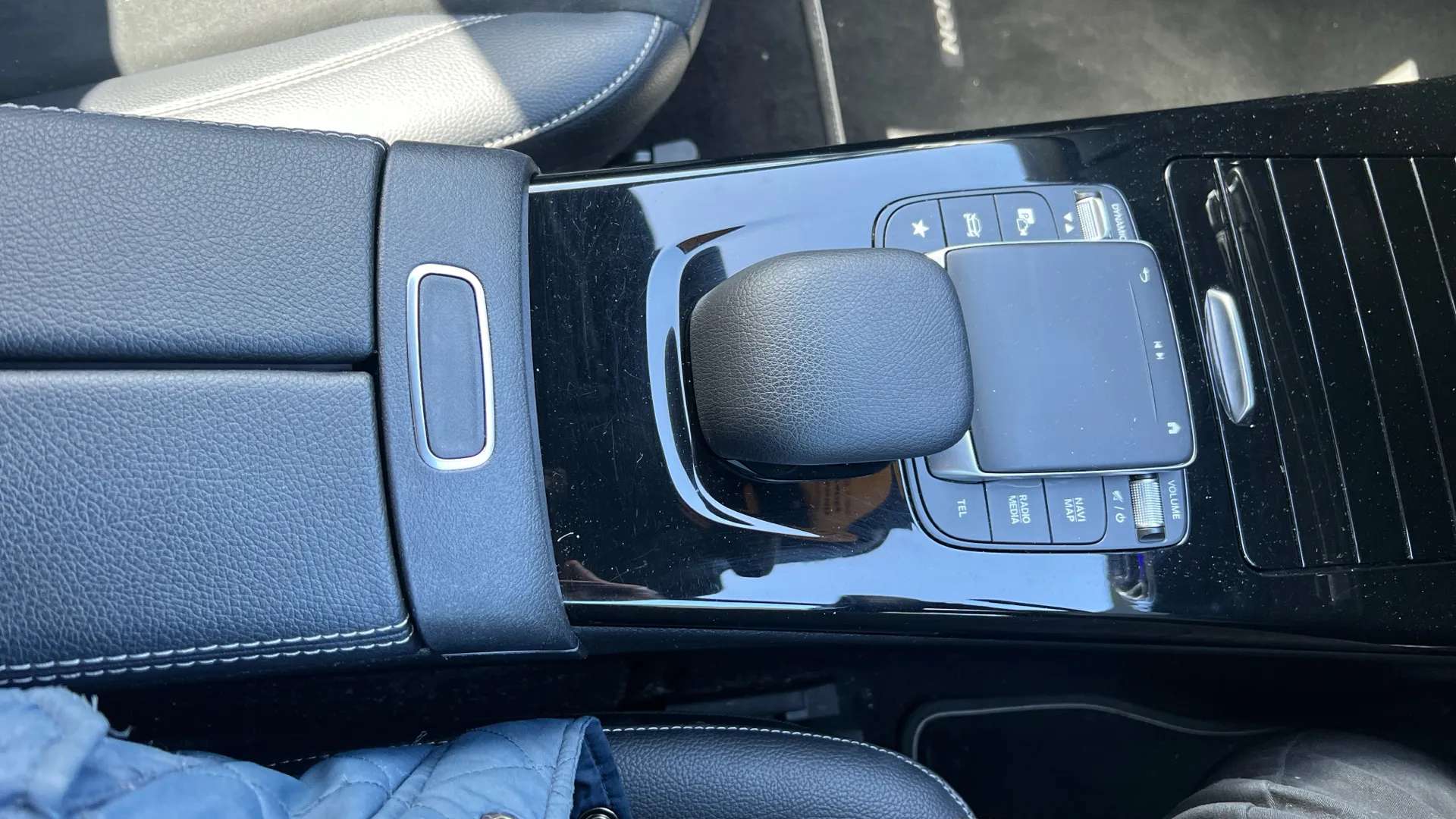 2022 MERCEDES-BENZ A CLASS 2022 MERCEDES-BENZ A CLASS