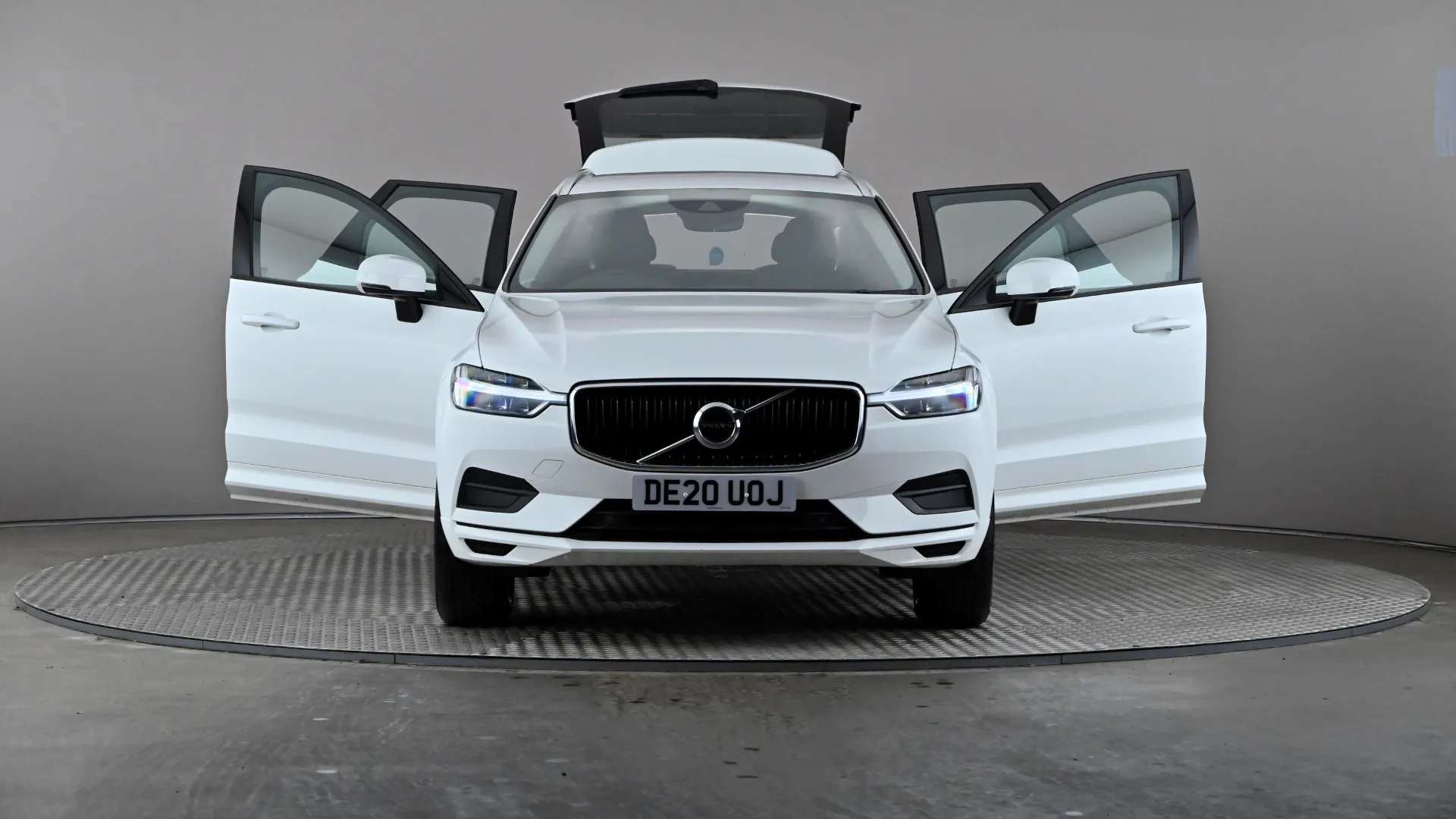 2020 VOLVO XC60 2020 VOLVO XC60