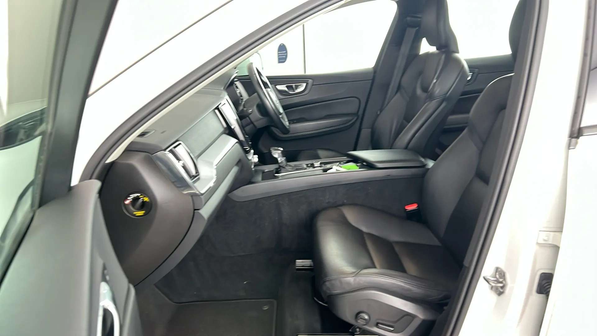 2020 VOLVO XC60 2020 VOLVO XC60