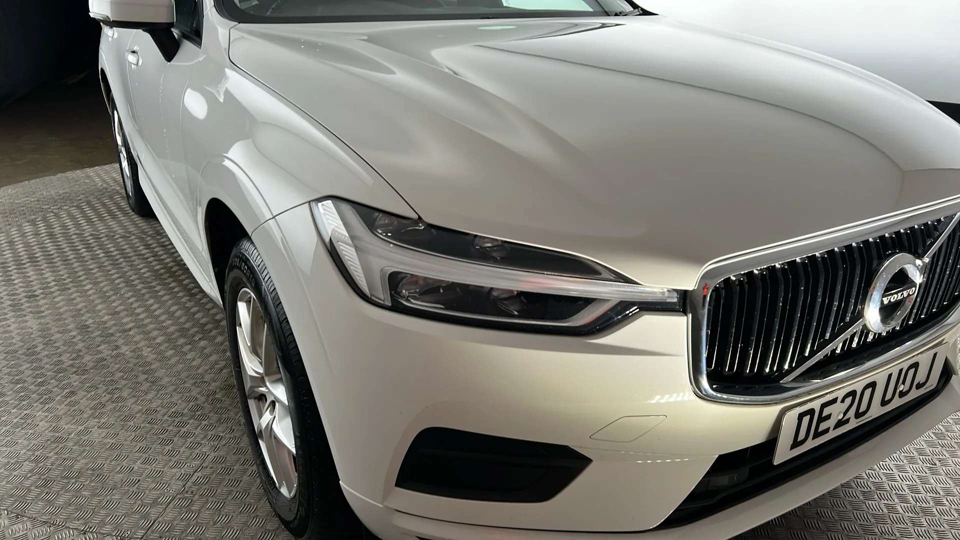 2020 VOLVO XC60 2020 VOLVO XC60