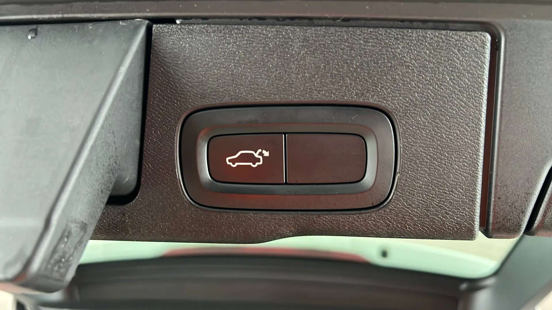 2020 VOLVO XC60 2020 VOLVO XC60