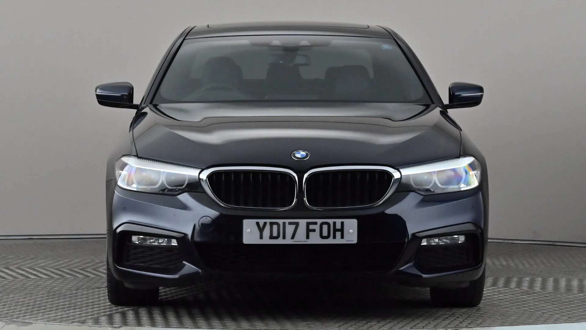 A 2017 BMW 5 SERIES 520d xDrive M Sport Auto A 2017 BMW 5 SERIES 520d xDrive M Sport Auto