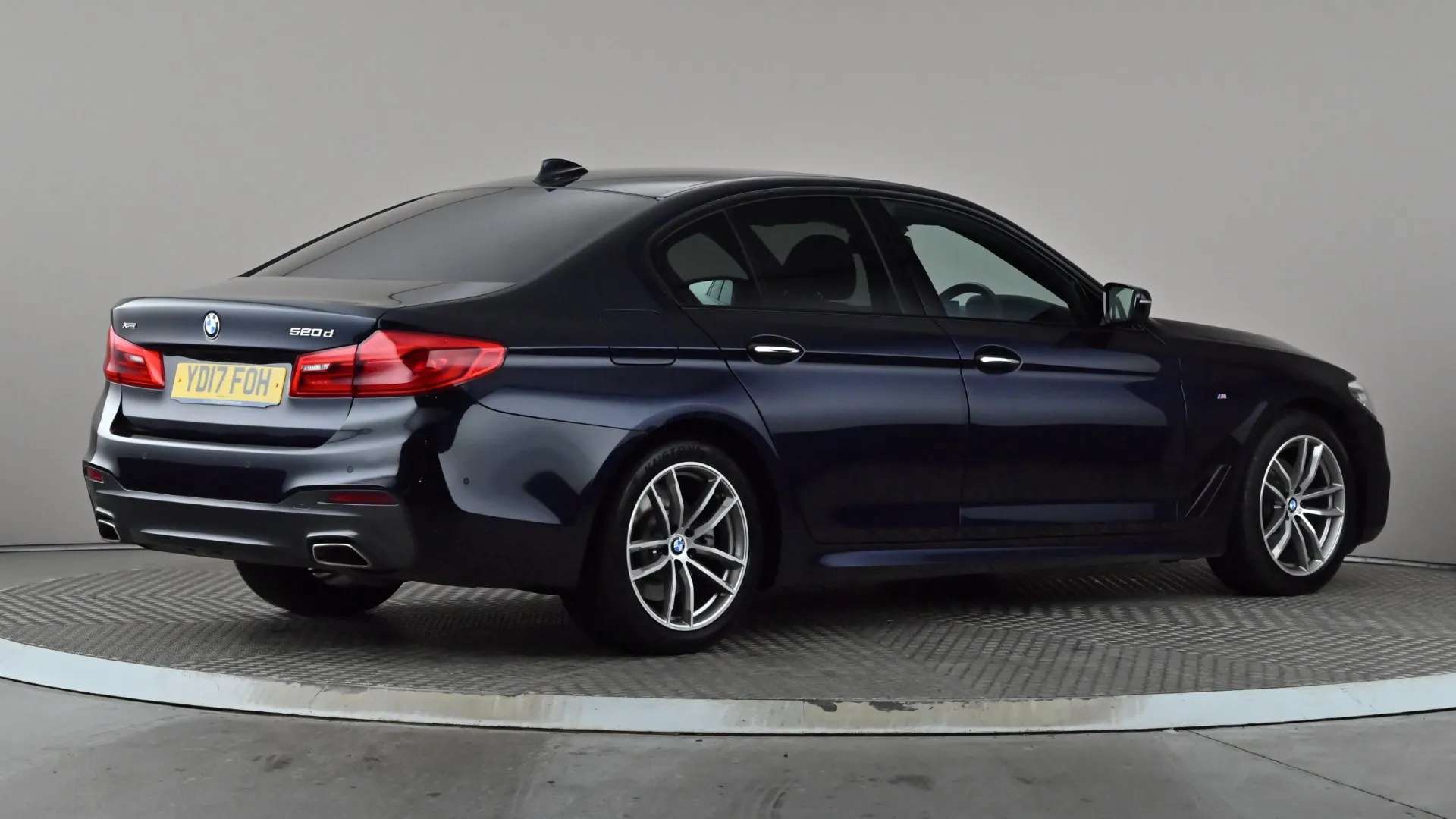 A 2017 BMW 5 SERIES 520d xDrive M Sport Auto A 2017 BMW 5 SERIES 520d xDrive M Sport Auto