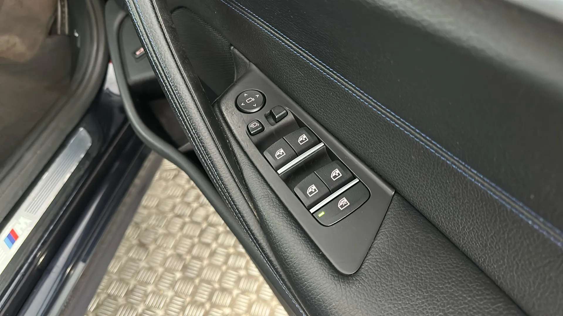 2017 BMW 5 SERIES 2017 BMW 5 SERIES