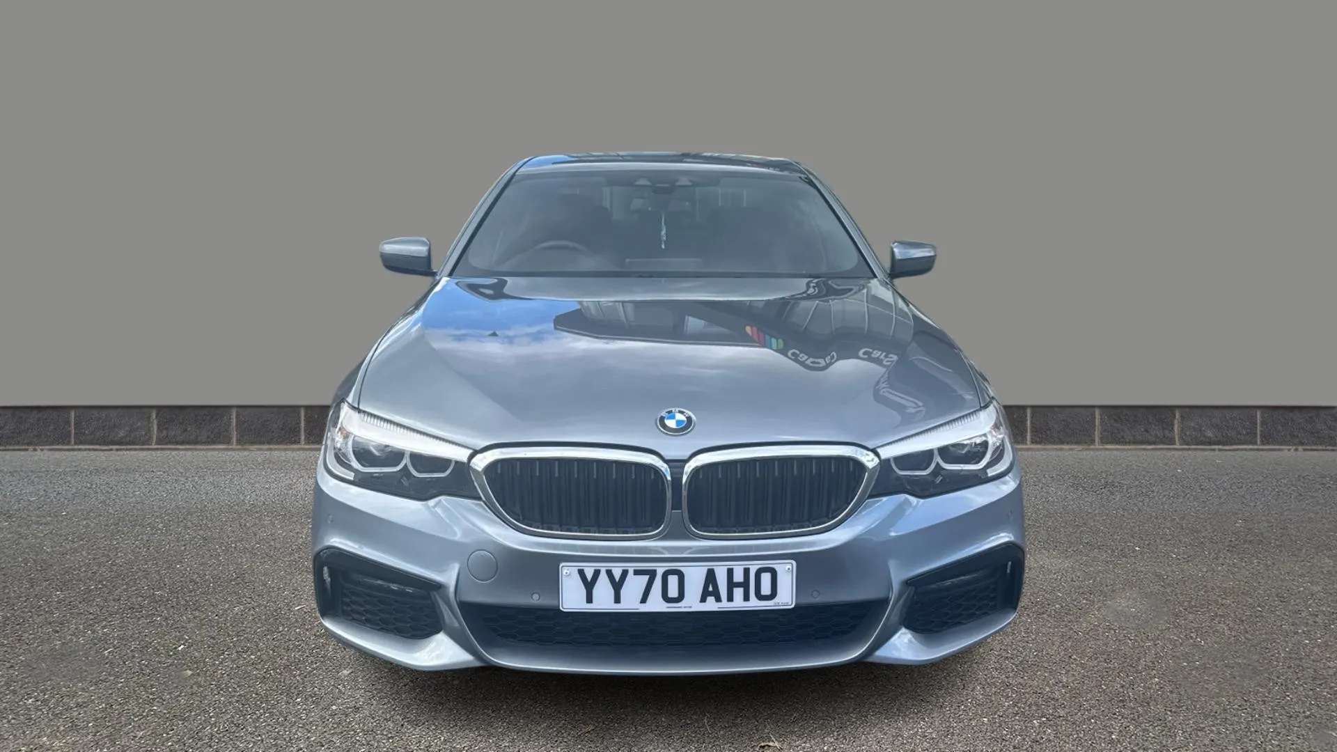 A 2020 BMW 5 SERIES 520d MHT M Sport Auto A 2020 BMW 5 SERIES 520d MHT M Sport Auto