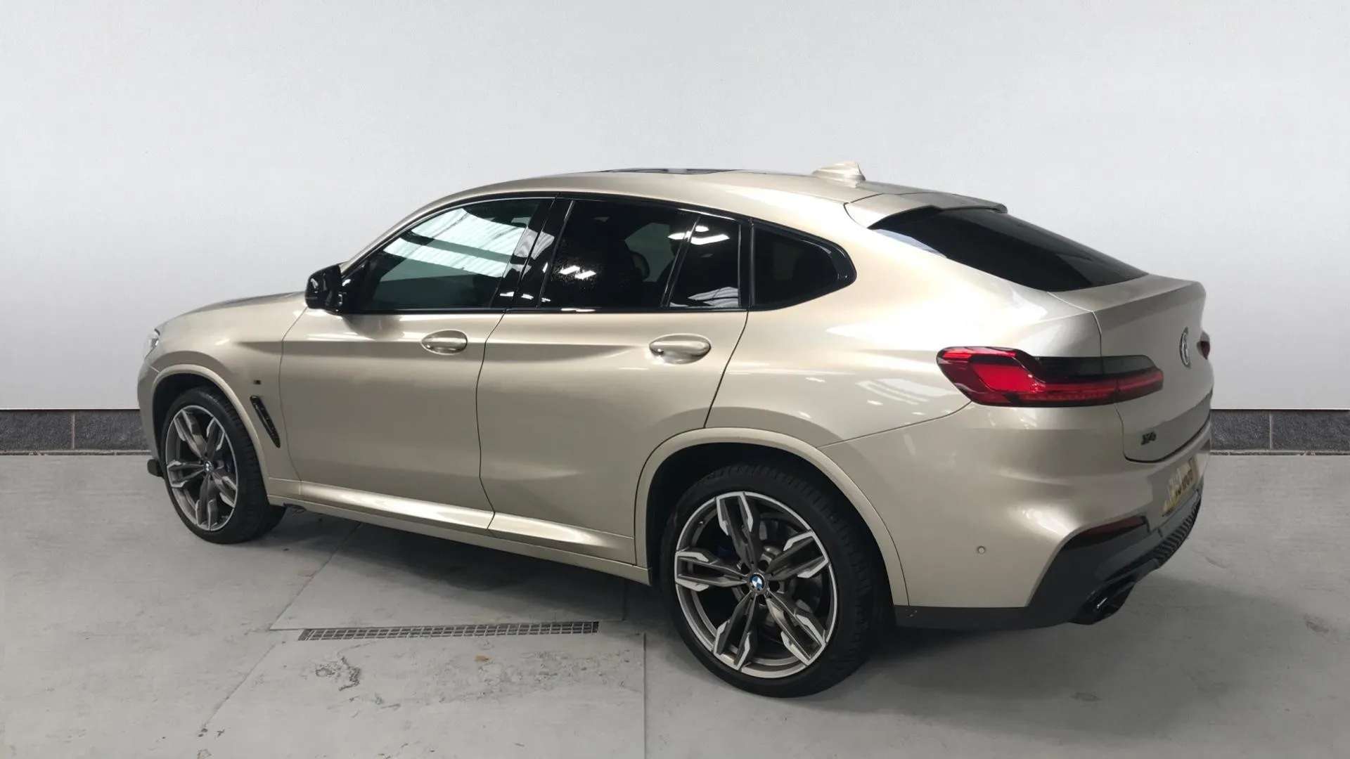 A 2019 BMW X4 xDrive M40i Step Auto A 2019 BMW X4 xDrive M40i Step Auto