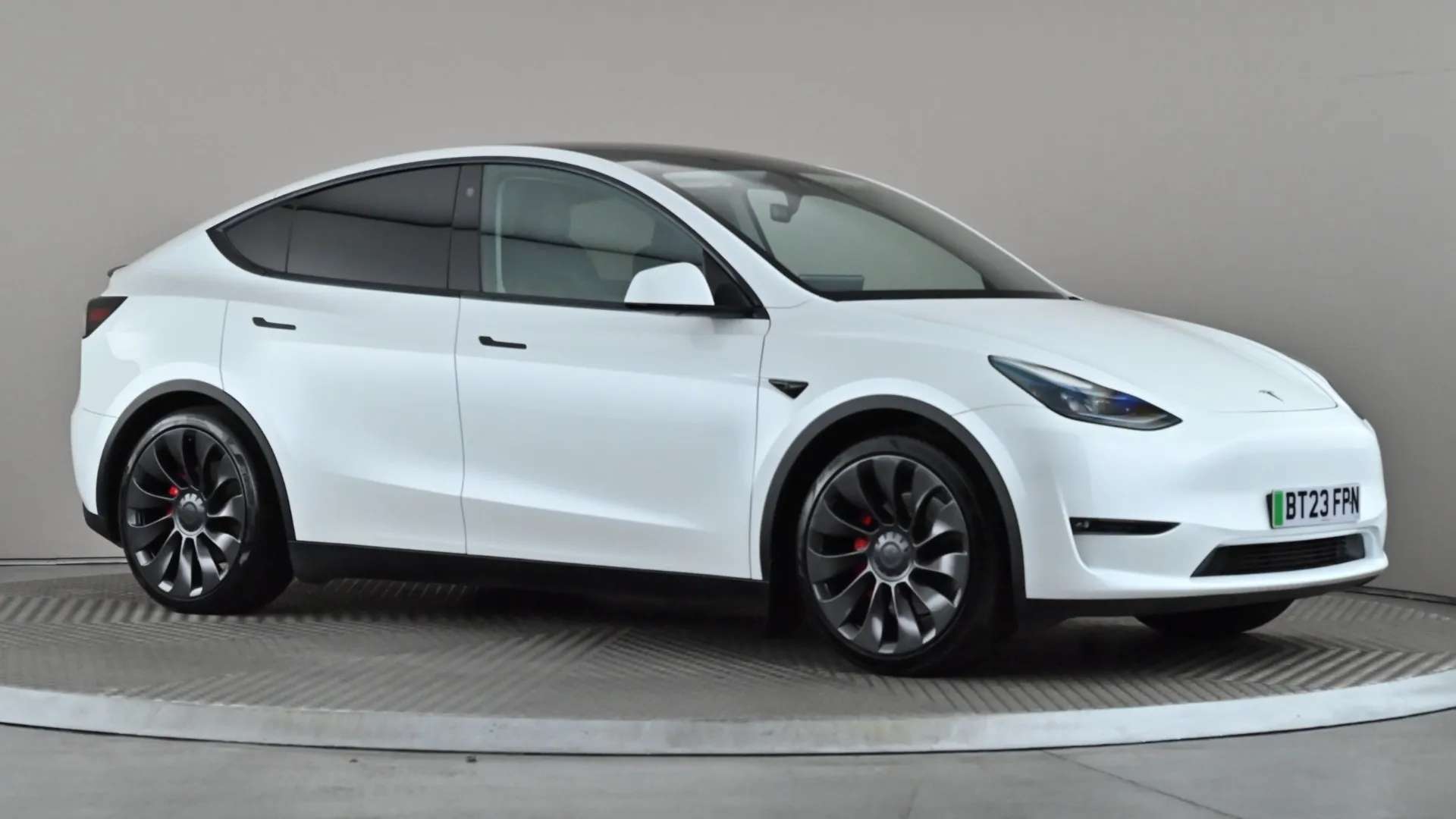 A 2023 TESLA MODEL Y Performance AWD Auto A 2023 TESLA MODEL Y Performance AWD Auto