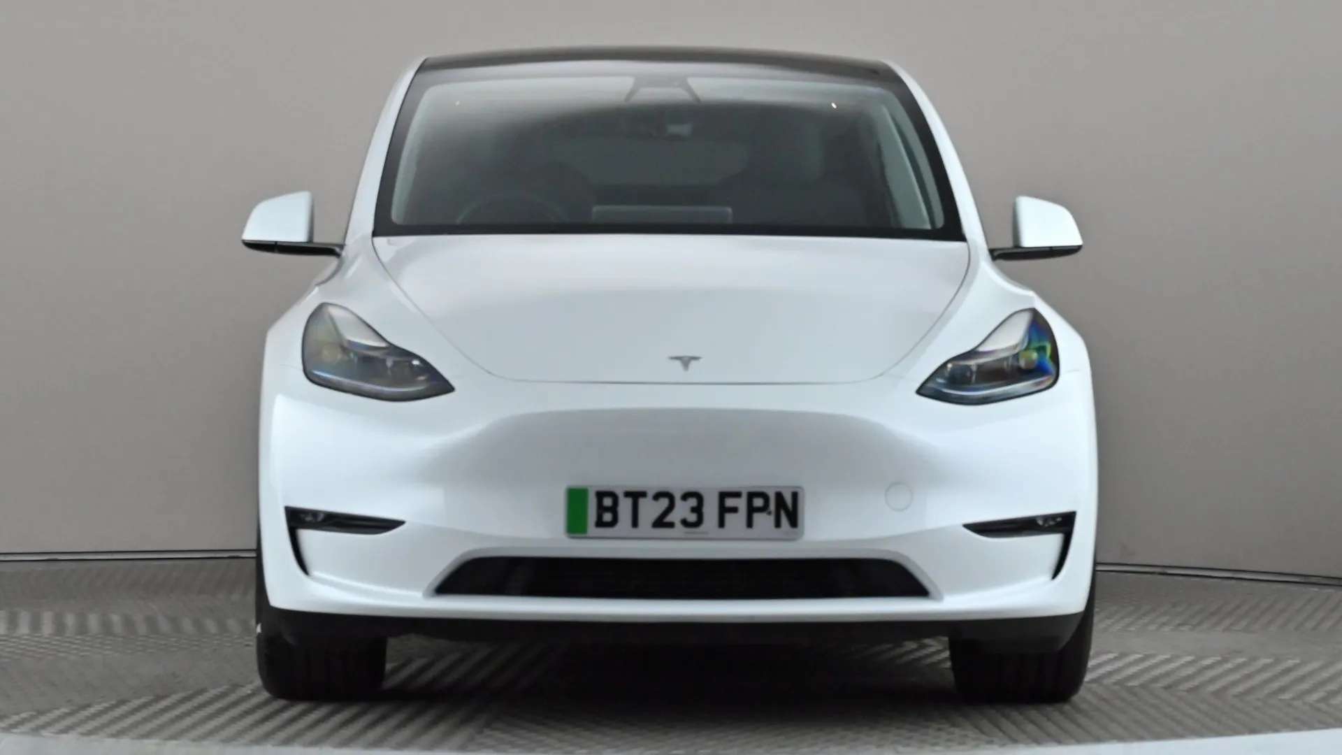A 2023 TESLA MODEL Y Performance AWD Auto A 2023 TESLA MODEL Y Performance AWD Auto