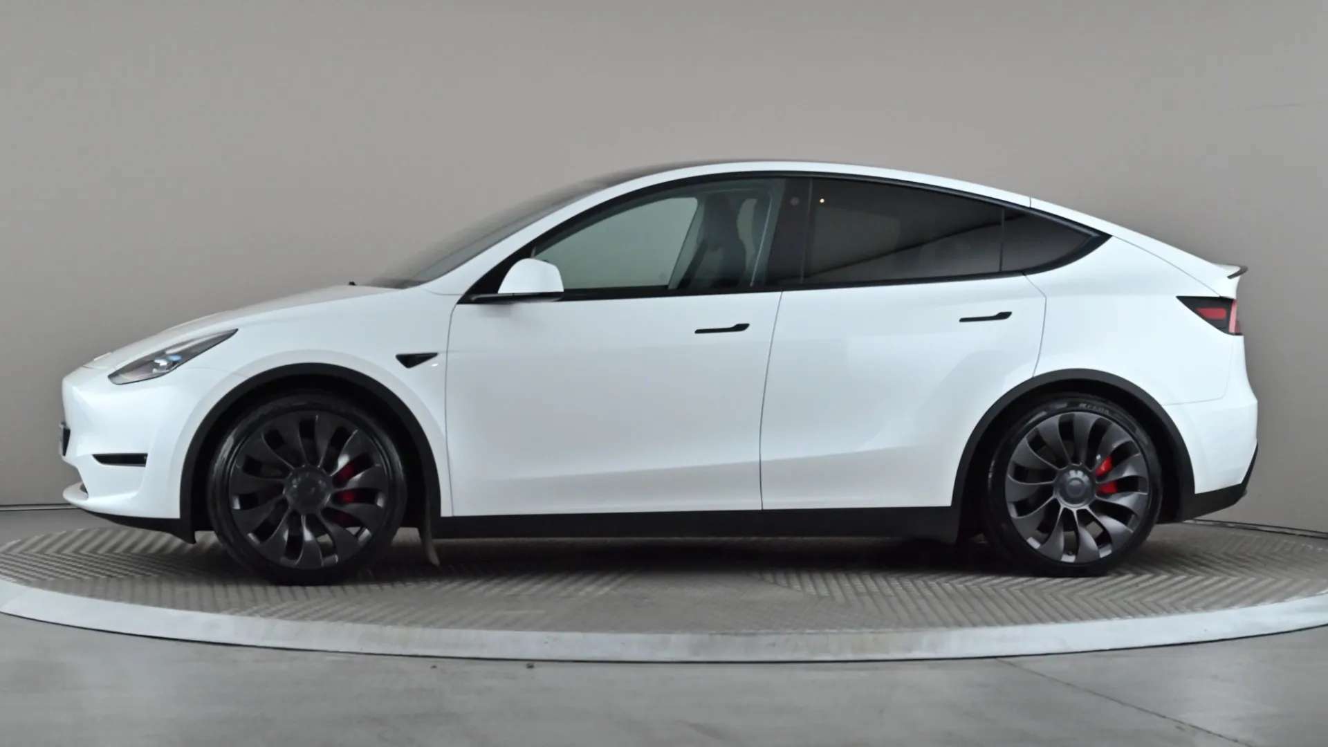 A 2023 TESLA MODEL Y Performance AWD Auto A 2023 TESLA MODEL Y Performance AWD Auto