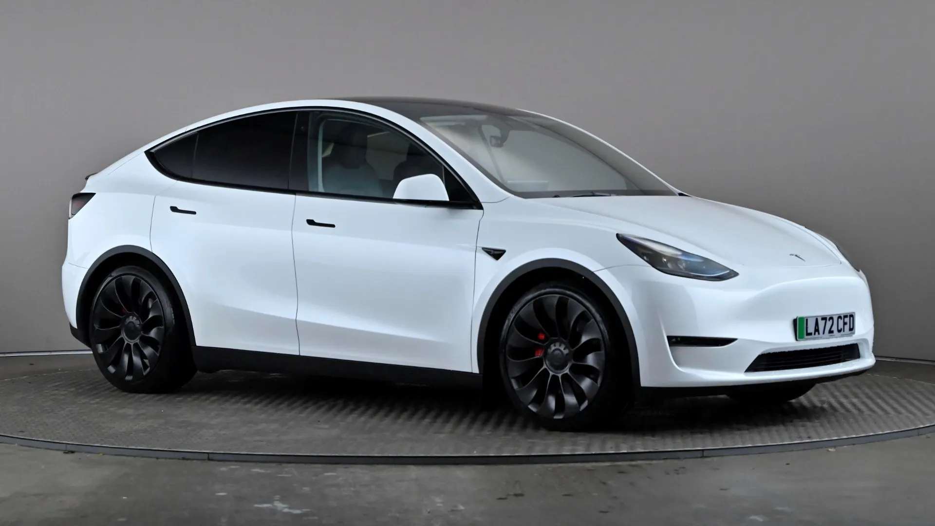 A 2022 TESLA MODEL Y Performance AWD Auto A 2022 TESLA MODEL Y Performance AWD Auto