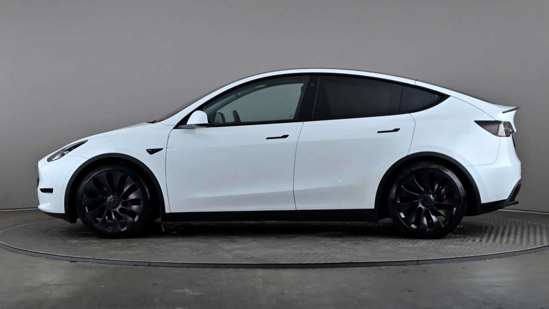 A 2022 TESLA MODEL Y Performance AWD Auto A 2022 TESLA MODEL Y Performance AWD Auto