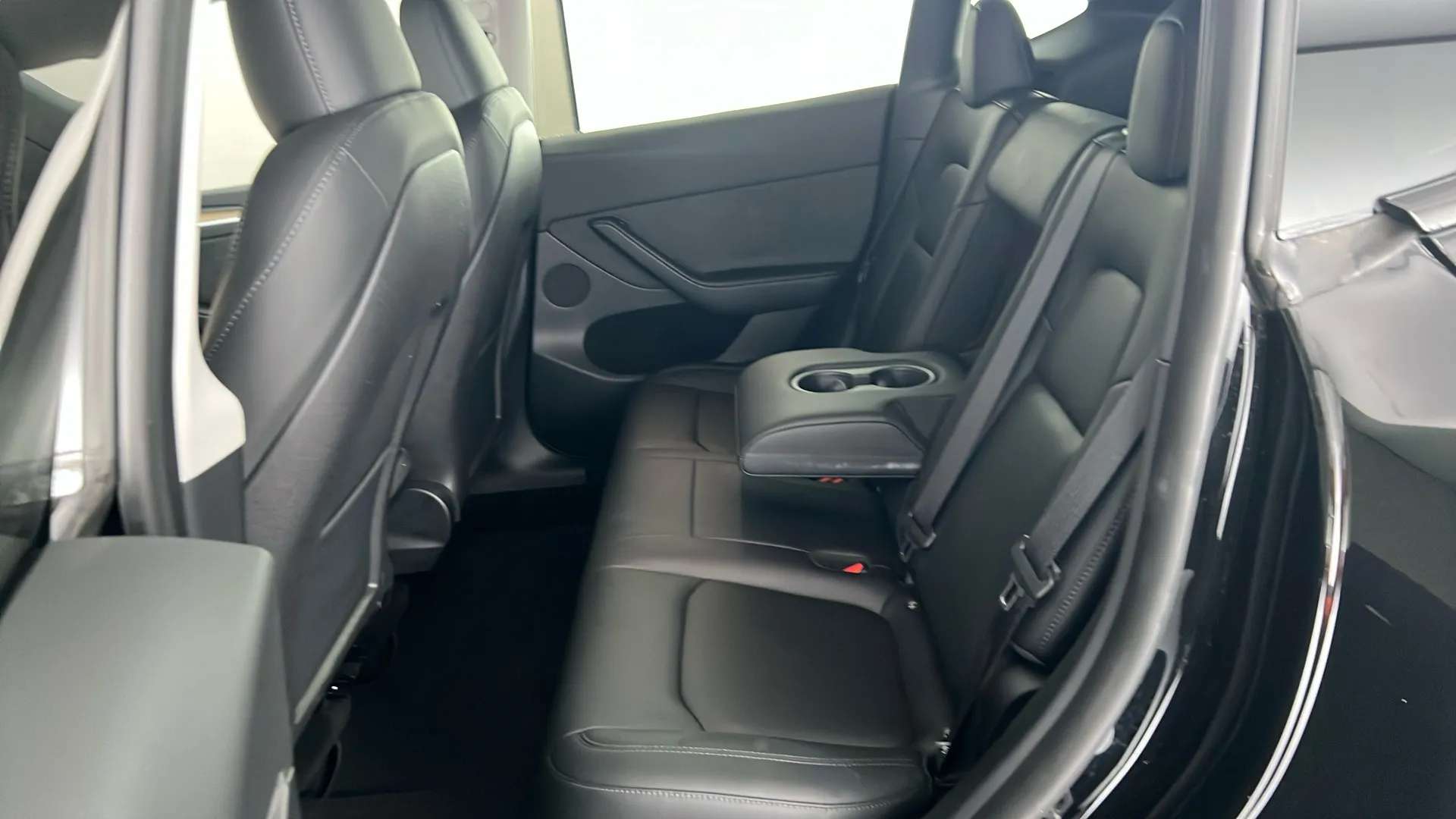 2023 TESLA MODEL Y 2023 TESLA MODEL Y