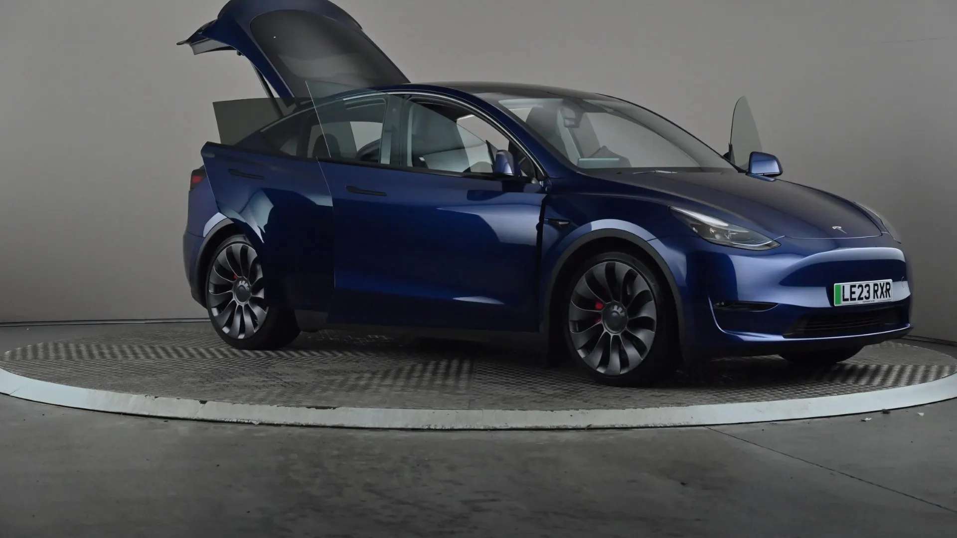 2023 TESLA MODEL Y 2023 TESLA MODEL Y