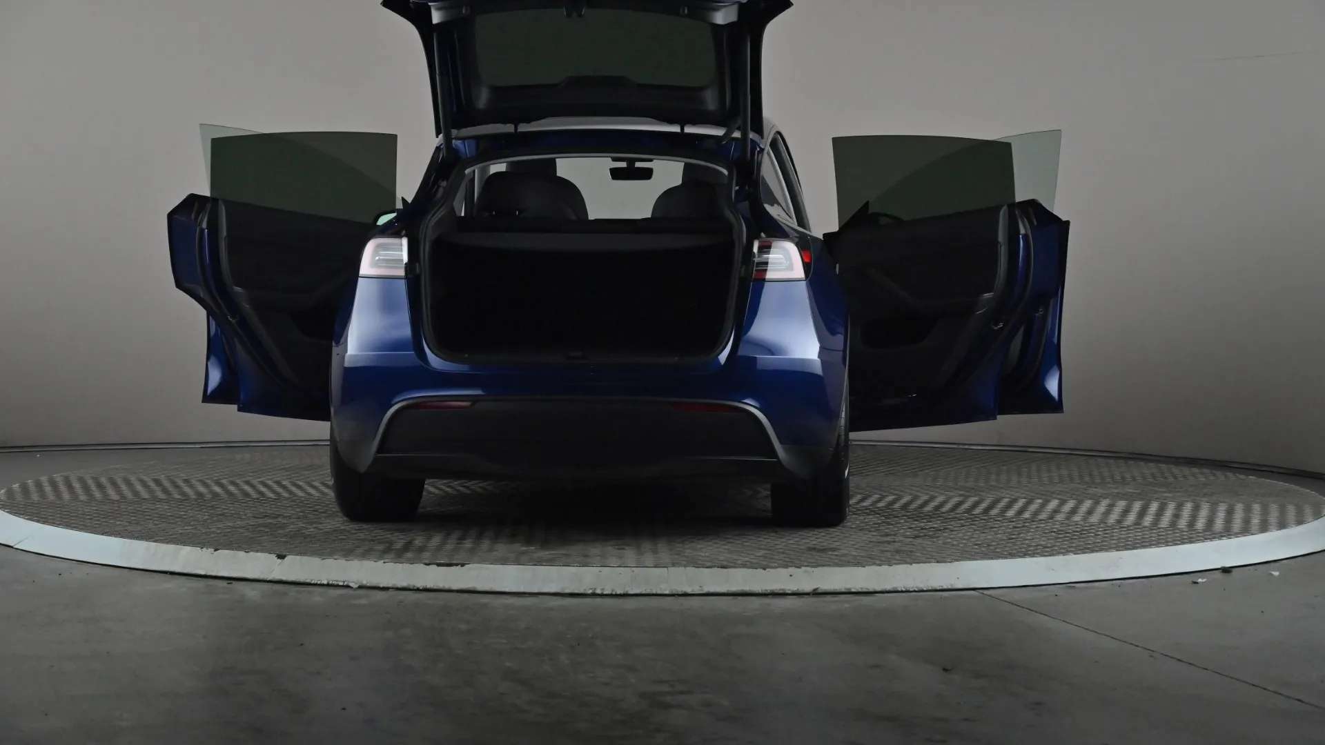 2023 TESLA MODEL Y 2023 TESLA MODEL Y