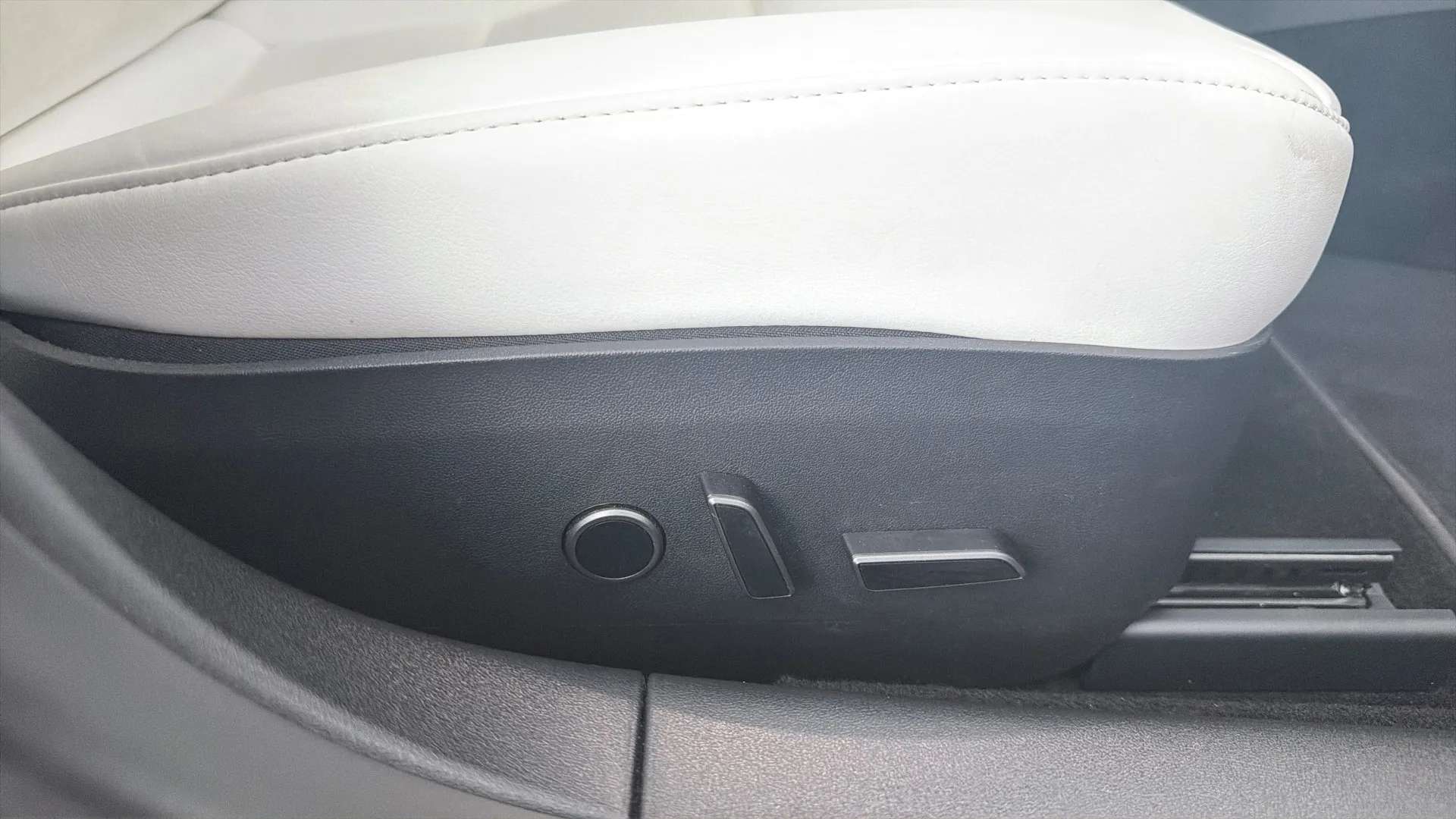 2023 TESLA MODEL 3 2023 TESLA MODEL 3