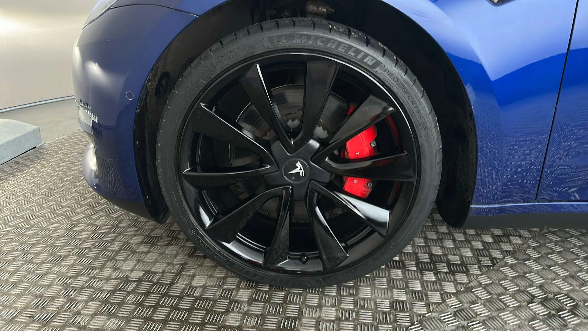 2019 TESLA MODEL 3 2019 TESLA MODEL 3