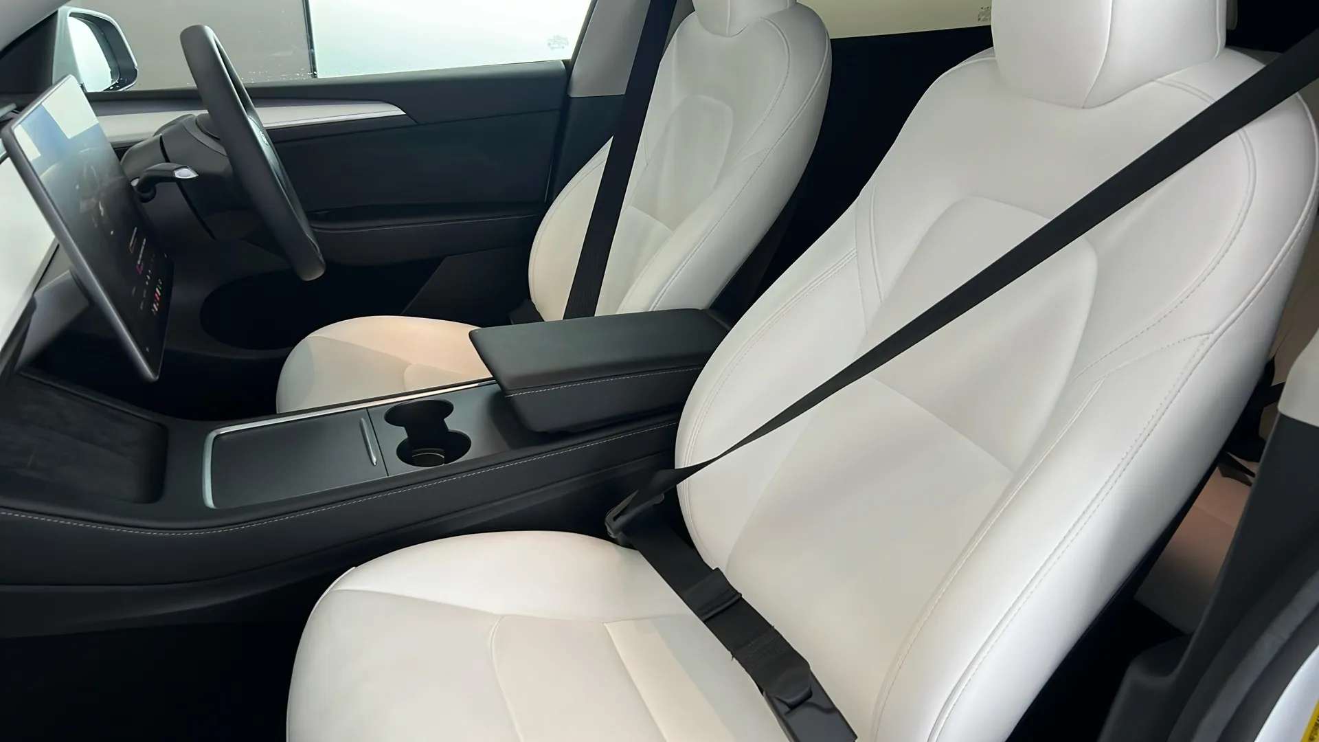 2023 TESLA MODEL Y 2023 TESLA MODEL Y
