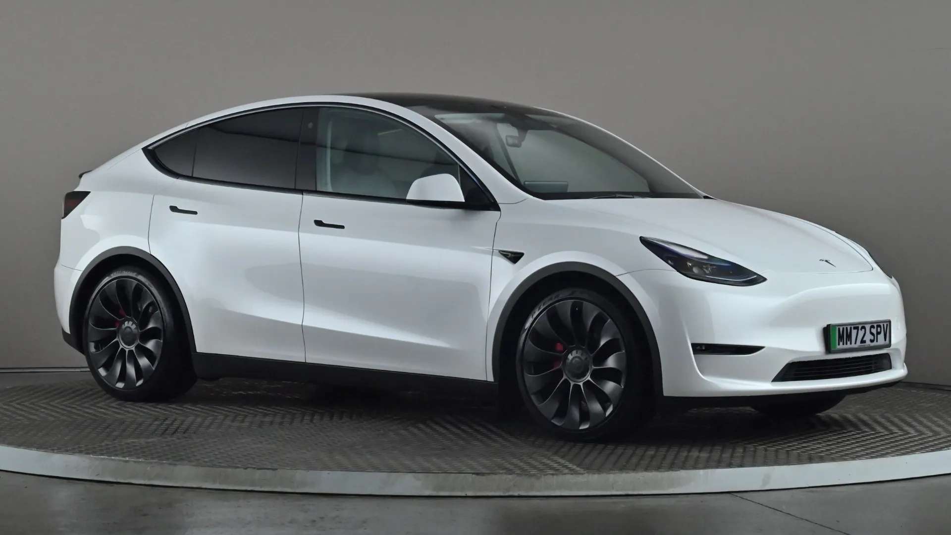 A 2022 TESLA MODEL Y Performance AWD Auto A 2022 TESLA MODEL Y Performance AWD Auto