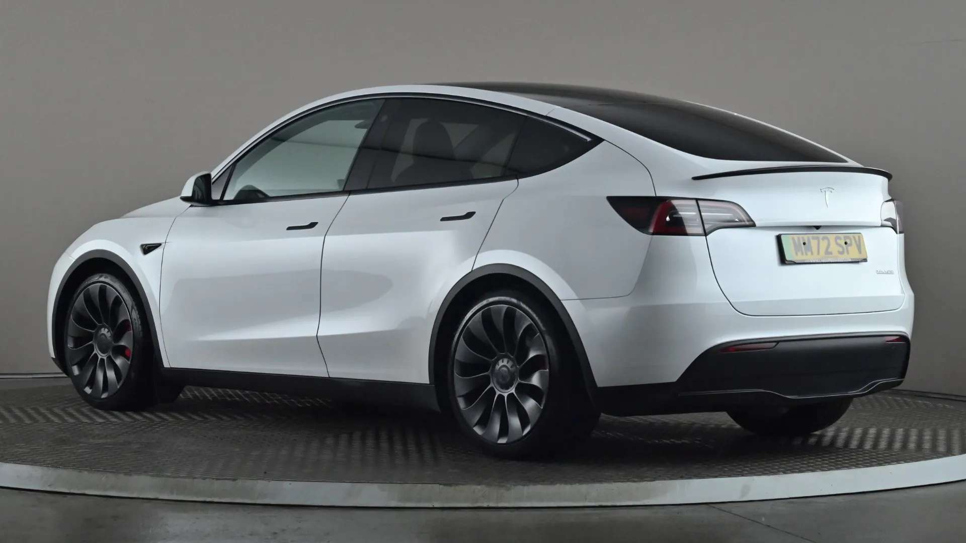 A 2022 TESLA MODEL Y Performance AWD Auto A 2022 TESLA MODEL Y Performance AWD Auto