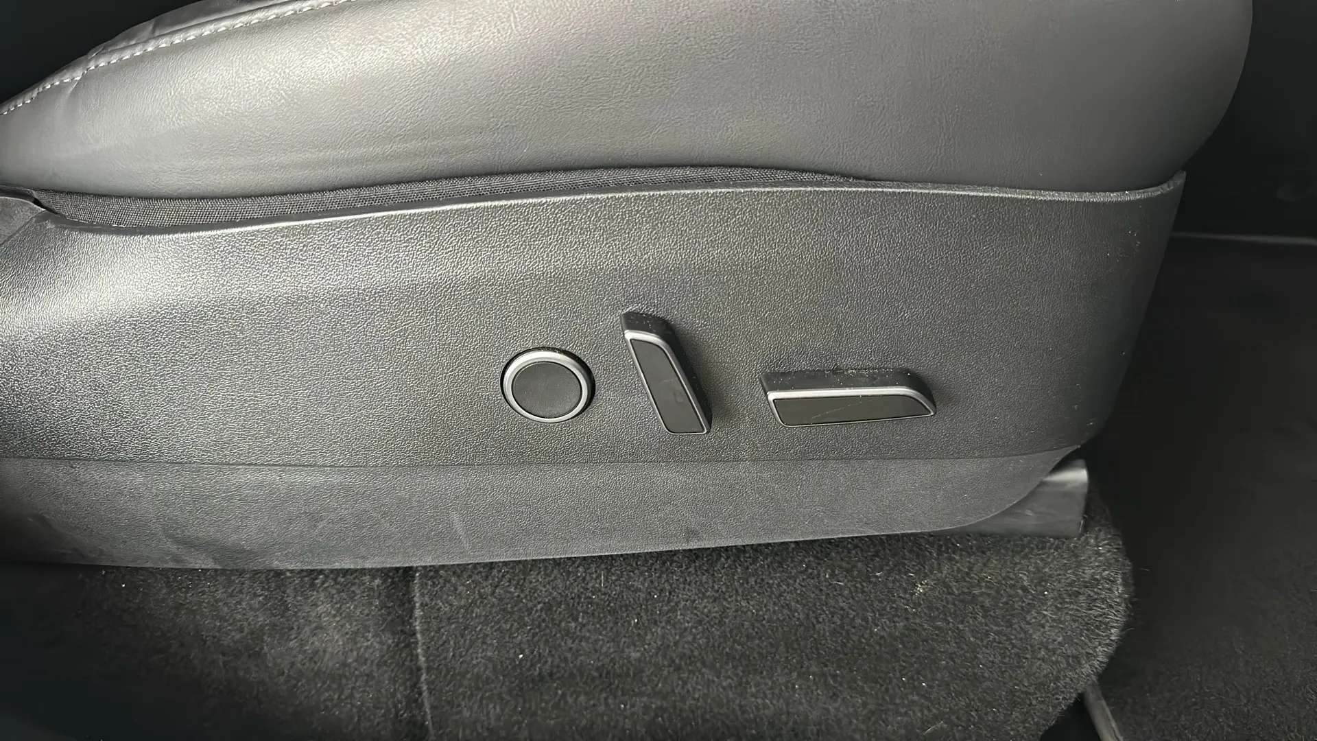 2022 TESLA MODEL Y 2022 TESLA MODEL Y