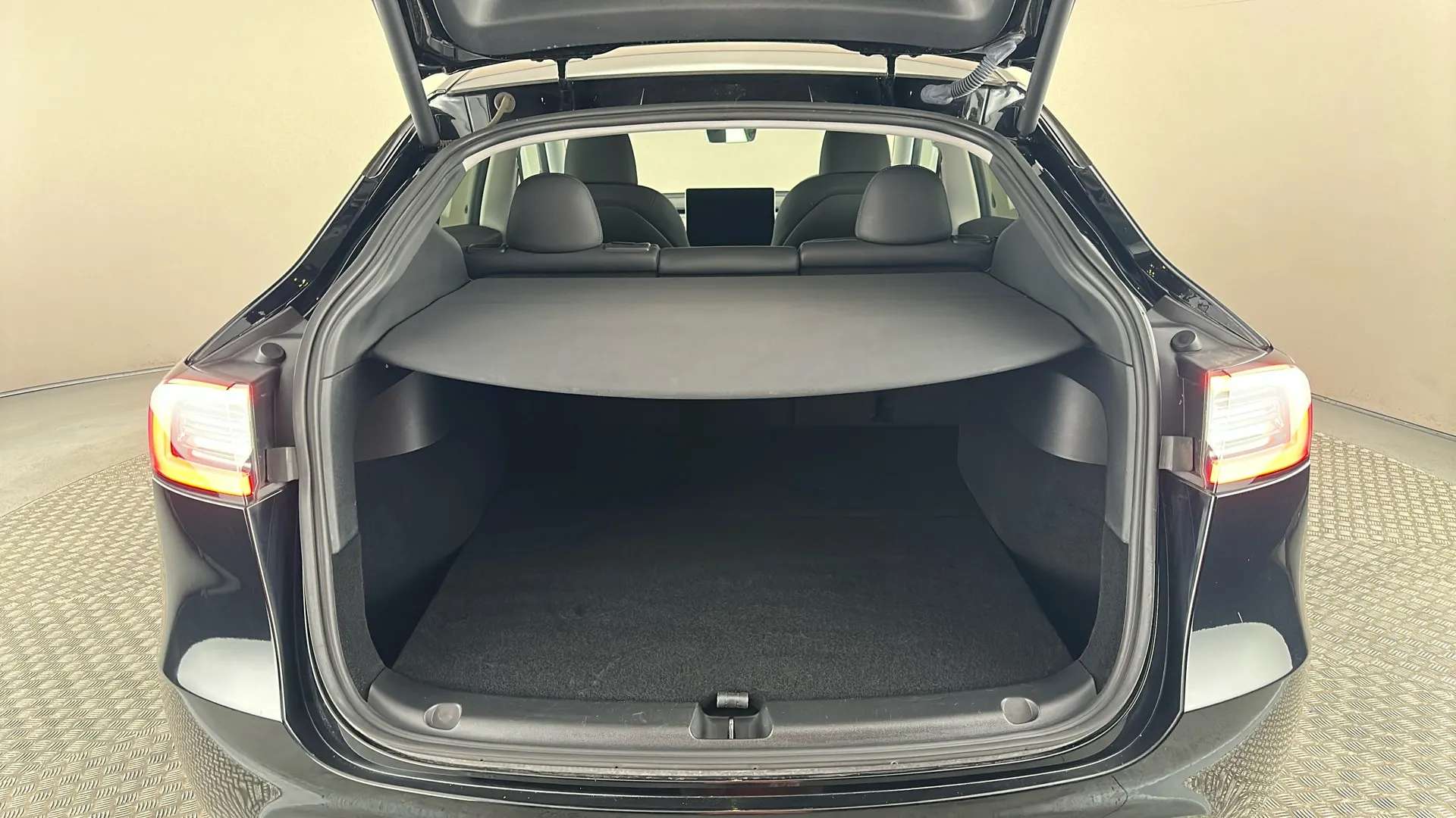 2022 TESLA MODEL Y 2022 TESLA MODEL Y