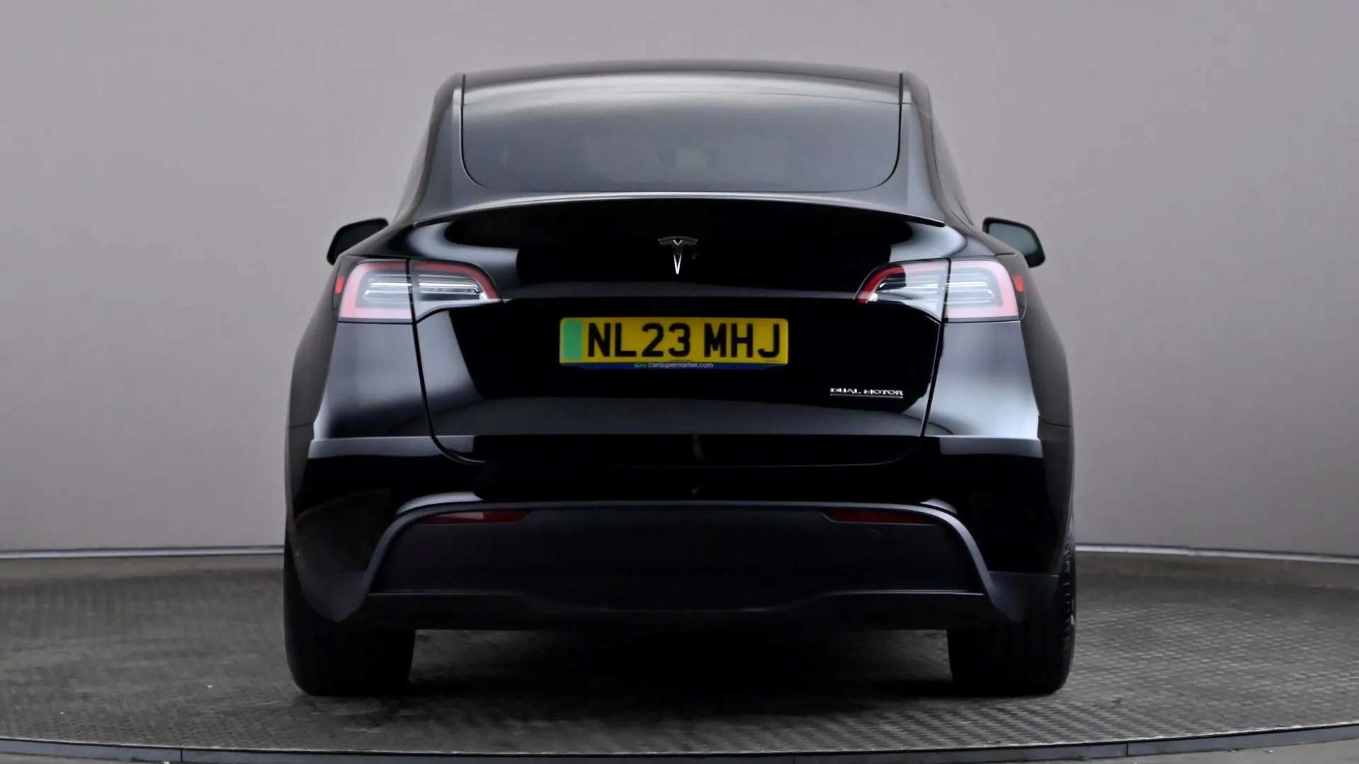 2023 TESLA MODEL Y 2023 TESLA MODEL Y