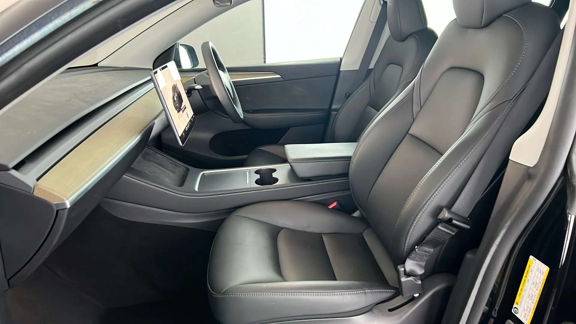 2023 TESLA MODEL Y 2023 TESLA MODEL Y