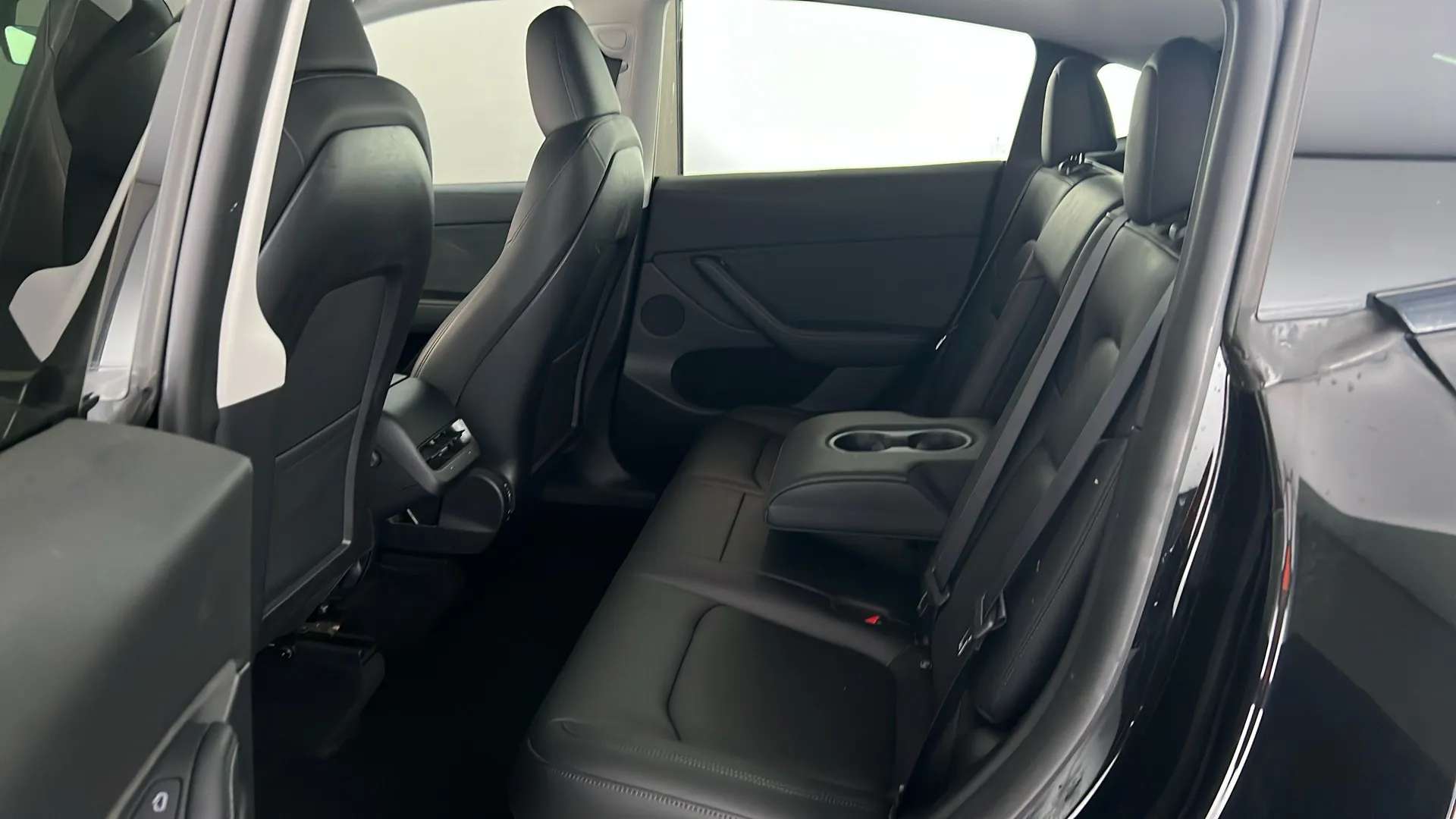 2023 TESLA MODEL Y 2023 TESLA MODEL Y
