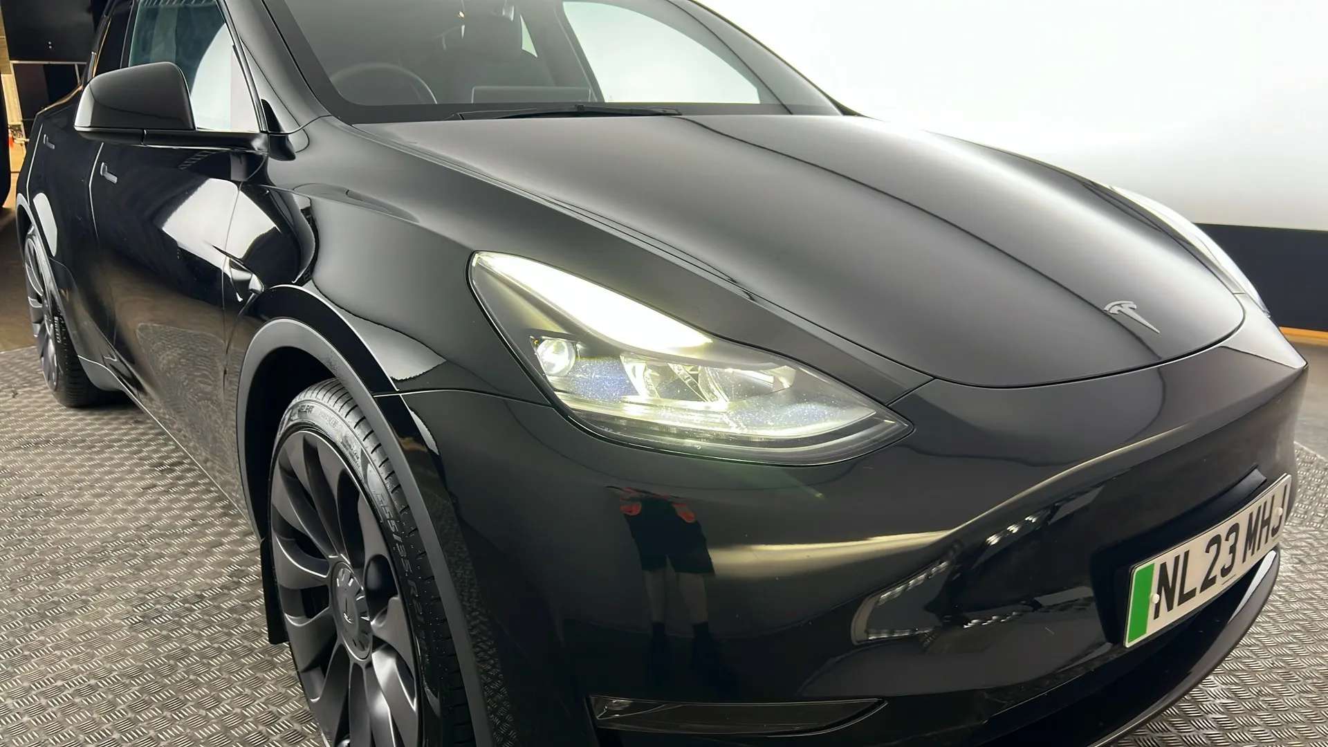 2023 TESLA MODEL Y 2023 TESLA MODEL Y
