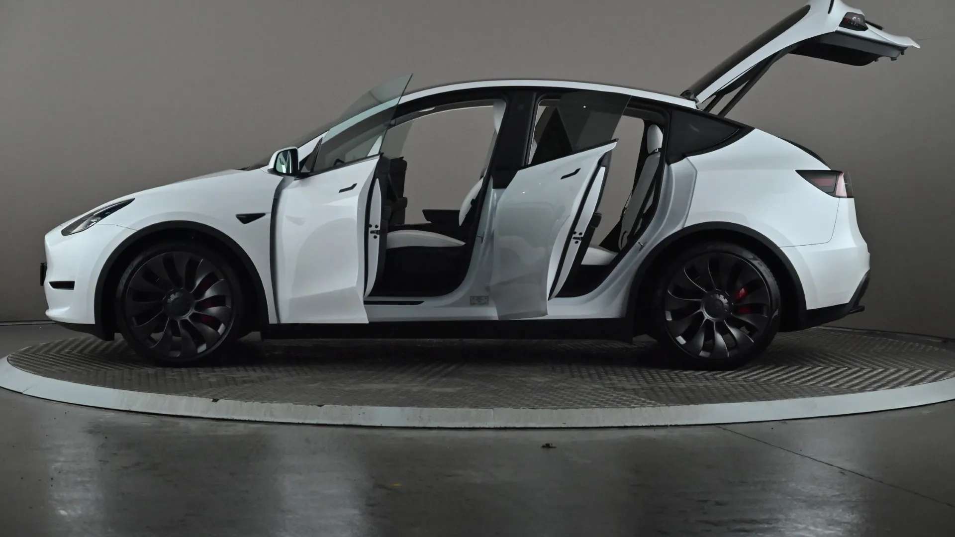 2023 TESLA MODEL Y 2023 TESLA MODEL Y