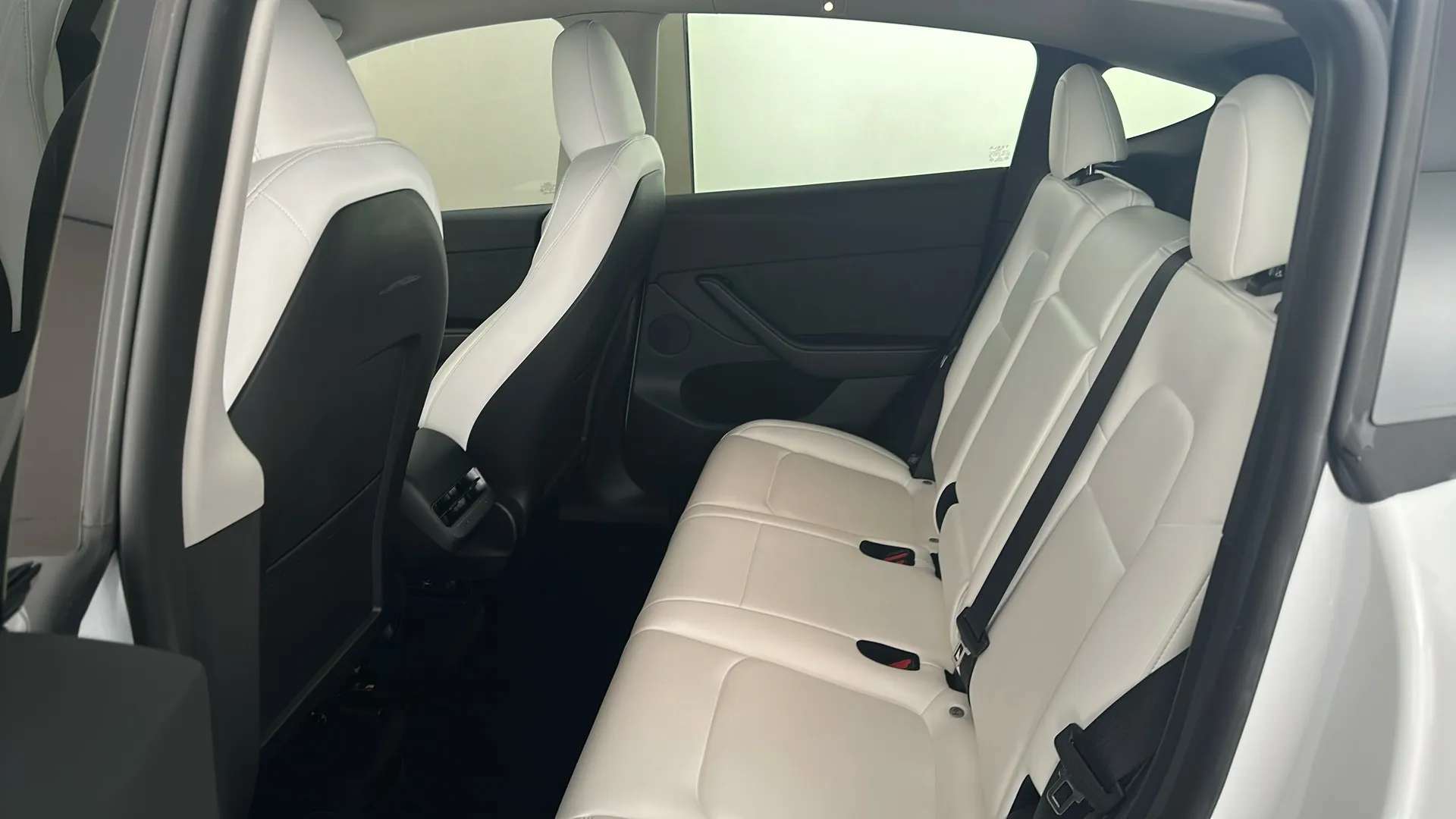 2023 TESLA MODEL Y 2023 TESLA MODEL Y