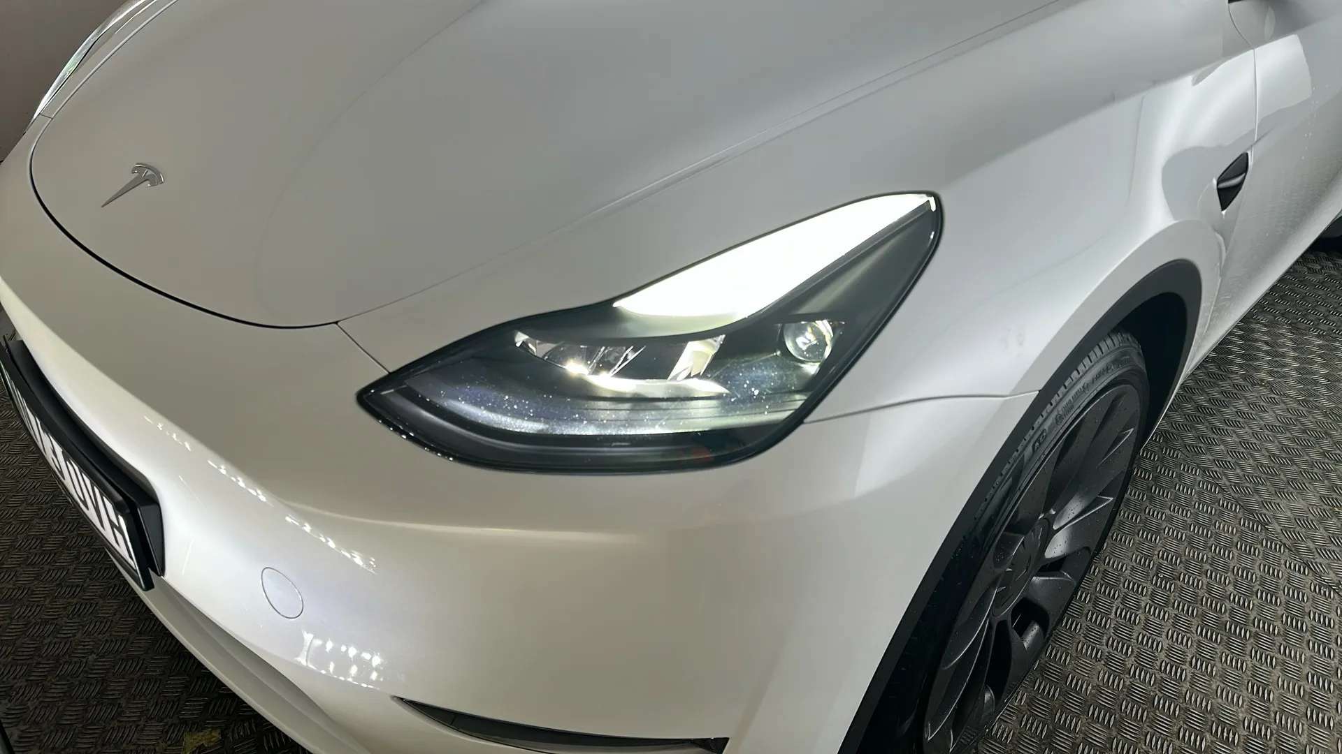 2023 TESLA MODEL Y 2023 TESLA MODEL Y