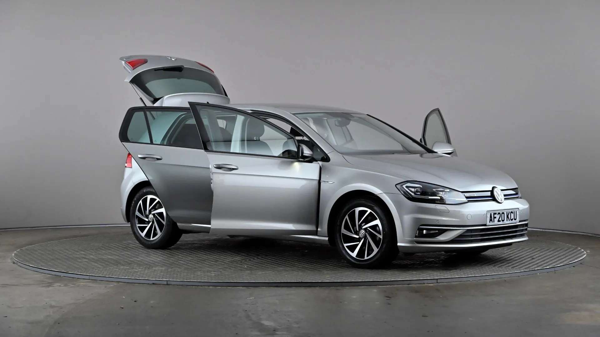 2020 VOLKSWAGEN GOLF 2020 VOLKSWAGEN GOLF