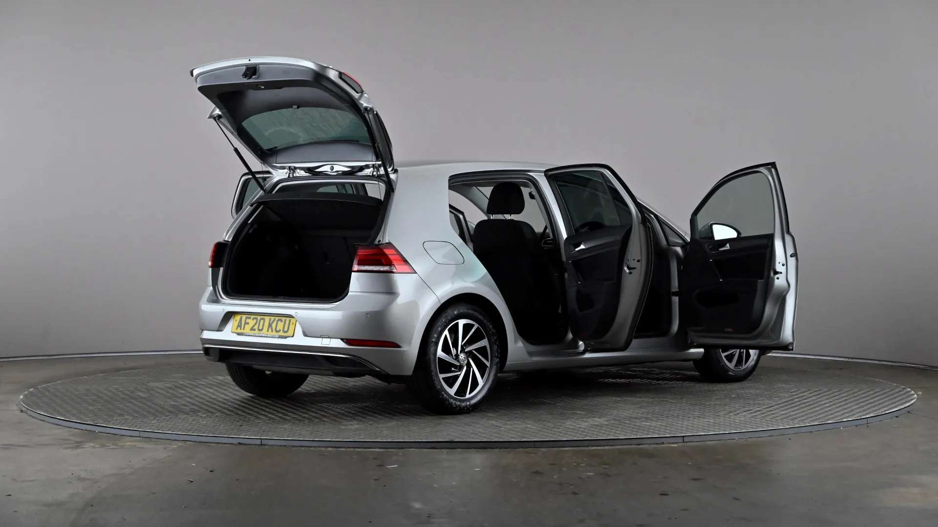 2020 VOLKSWAGEN GOLF 2020 VOLKSWAGEN GOLF