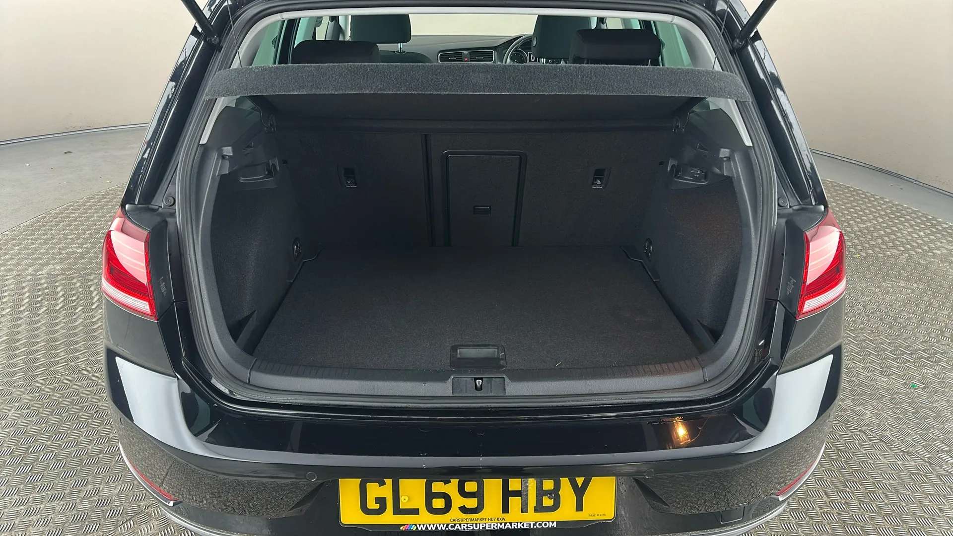 2019 VOLKSWAGEN GOLF 2019 VOLKSWAGEN GOLF