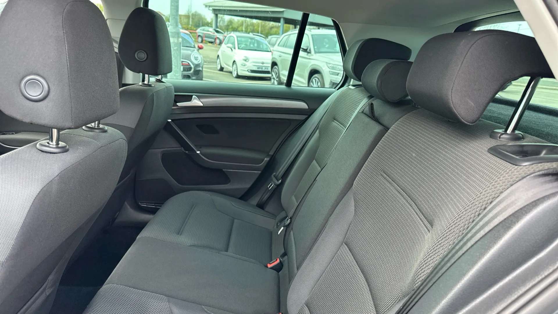 2020 VOLKSWAGEN GOLF 2020 VOLKSWAGEN GOLF