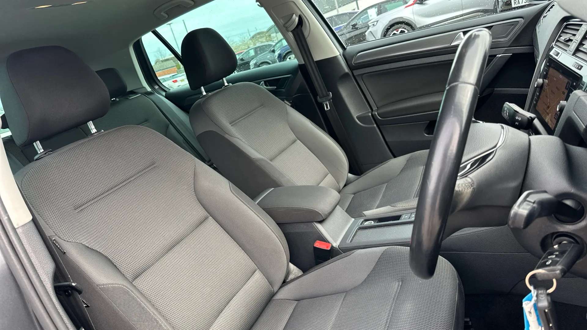 2020 VOLKSWAGEN GOLF 2020 VOLKSWAGEN GOLF