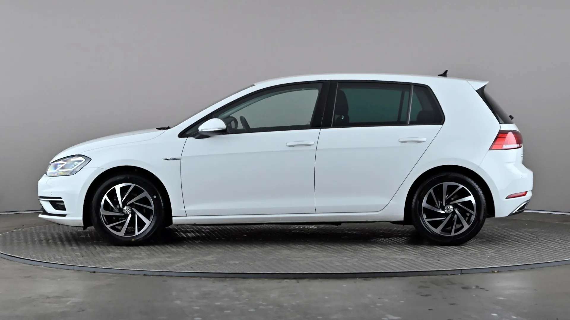 A 2020 VOLKSWAGEN GOLF 1.5 TSI EVO Match Edition A 2020 VOLKSWAGEN GOLF 1.5 TSI EVO Match Edition
