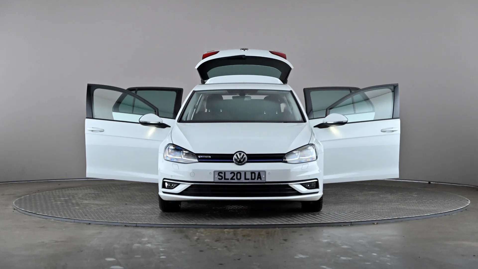 2020 VOLKSWAGEN GOLF 2020 VOLKSWAGEN GOLF