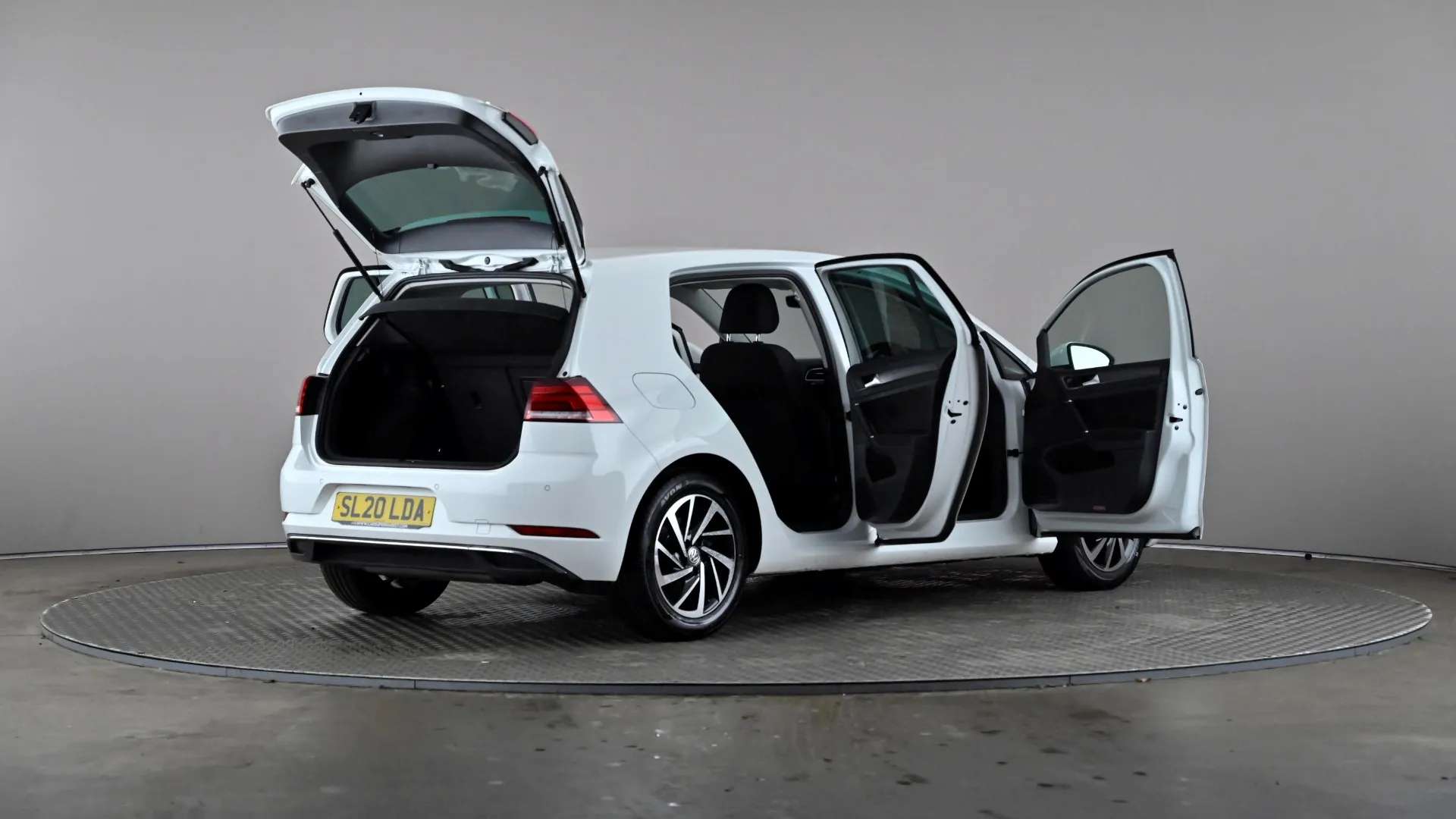 2020 VOLKSWAGEN GOLF 2020 VOLKSWAGEN GOLF