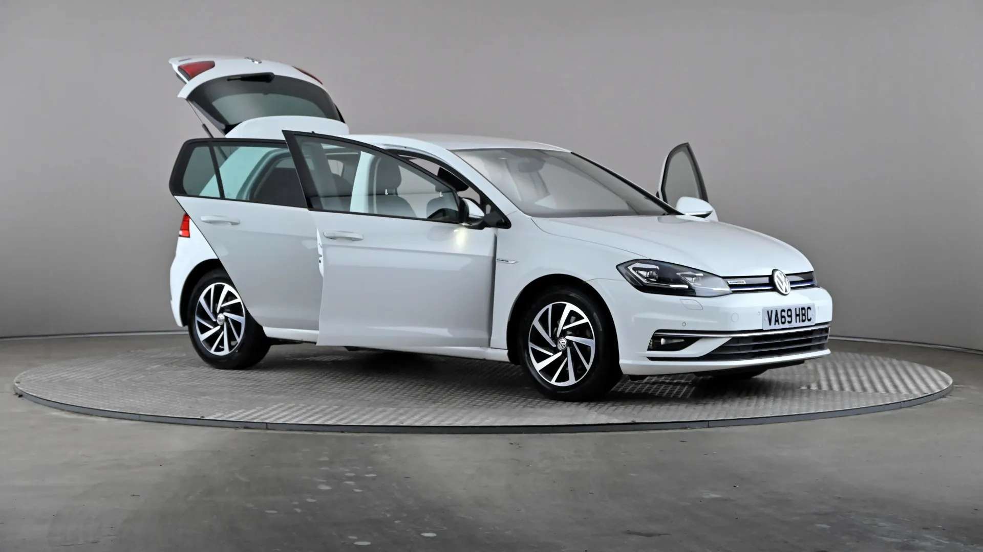 2020 VOLKSWAGEN GOLF 2020 VOLKSWAGEN GOLF
