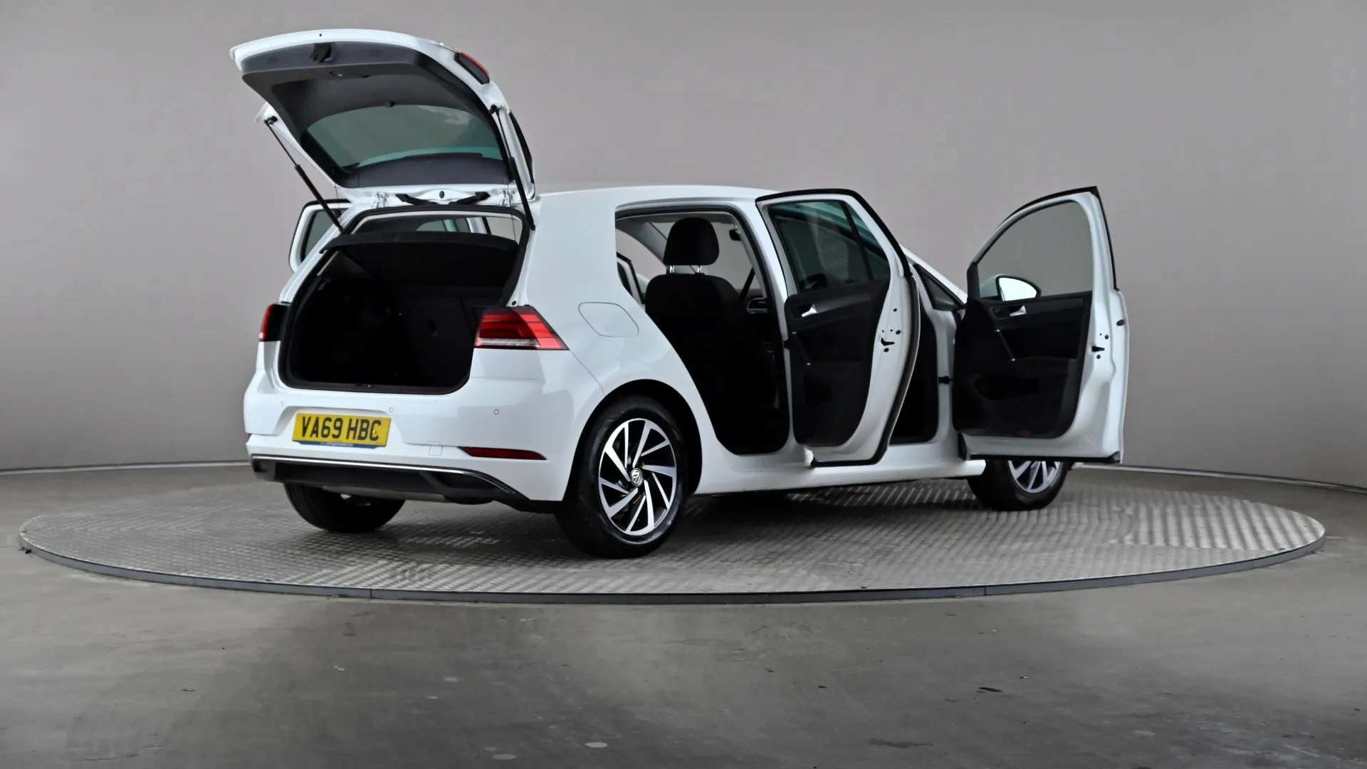 2020 VOLKSWAGEN GOLF 2020 VOLKSWAGEN GOLF
