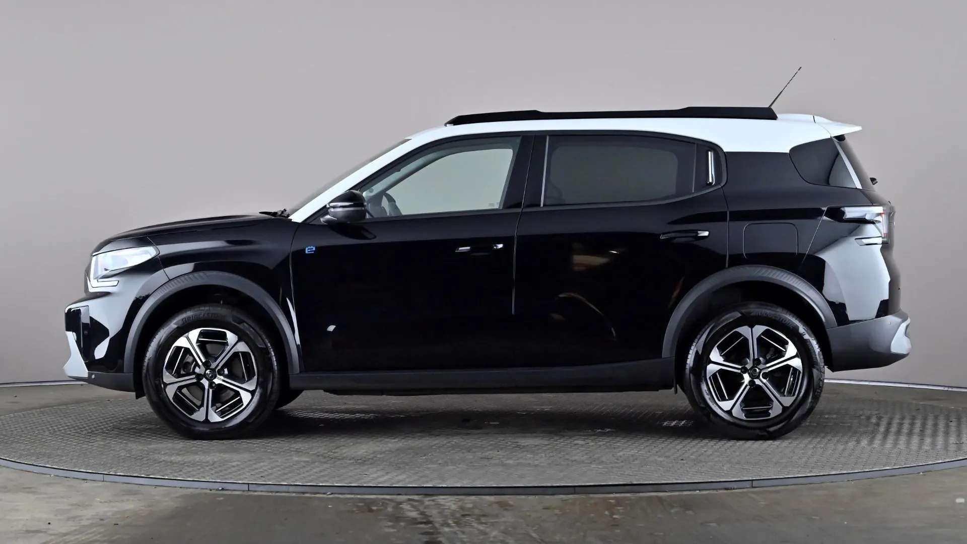 A 2025 CITROEN C3 AIRCROSS 83kW Standard Range Max 44kWh Auto A 2025 CITROEN C3 AIRCROSS 83kW Standard Range Max 44kWh Auto