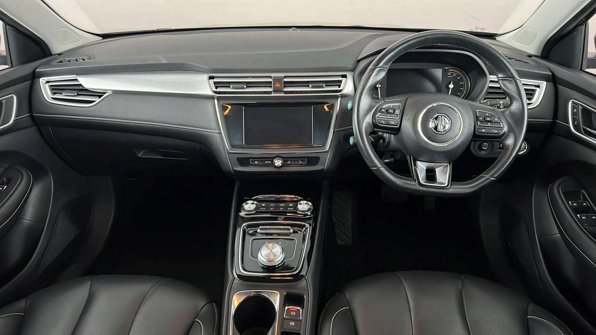 2022 MG MOTOR UK MG5 2022 MG MOTOR UK MG5