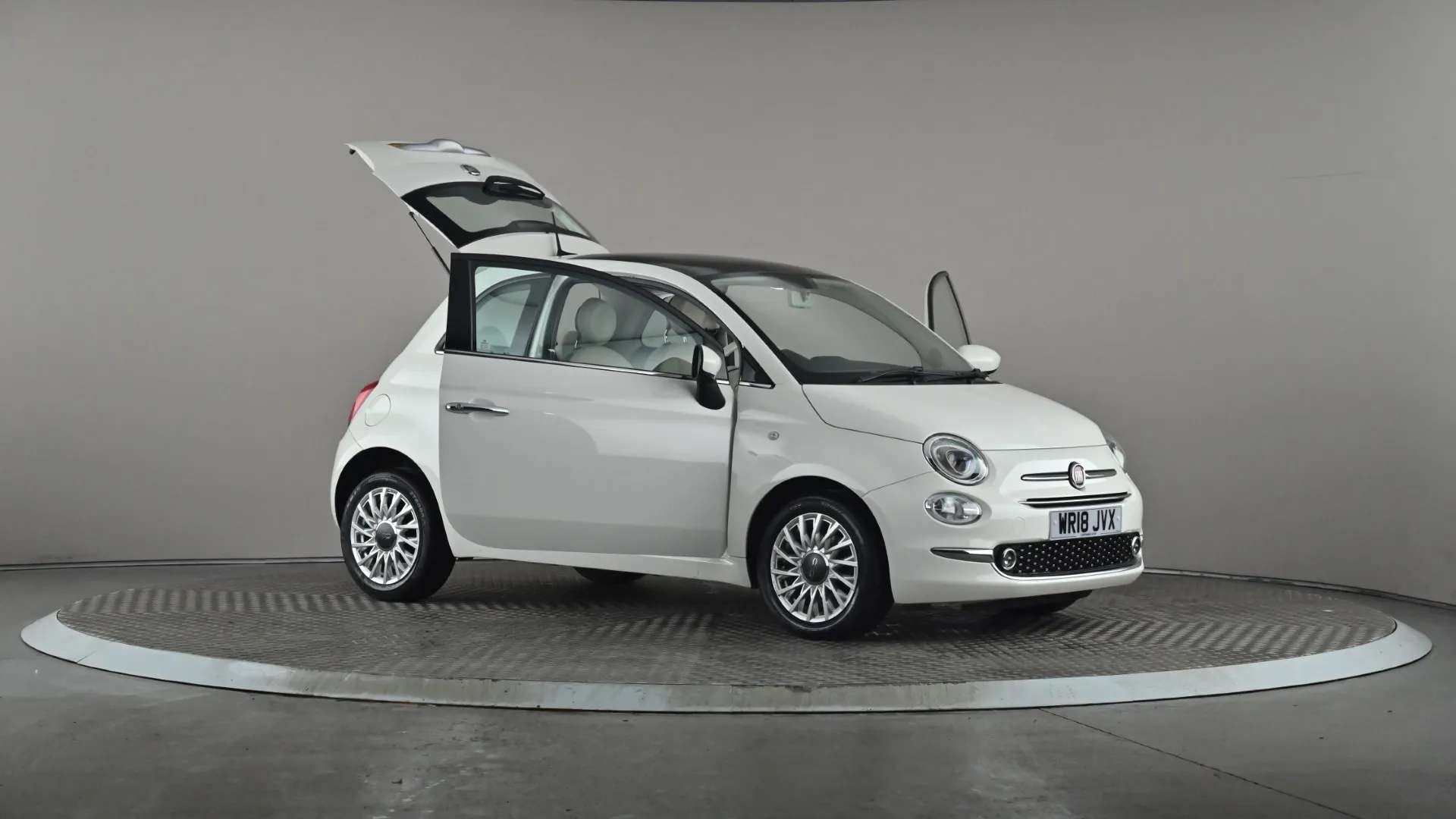 2018 FIAT 500 2018 FIAT 500