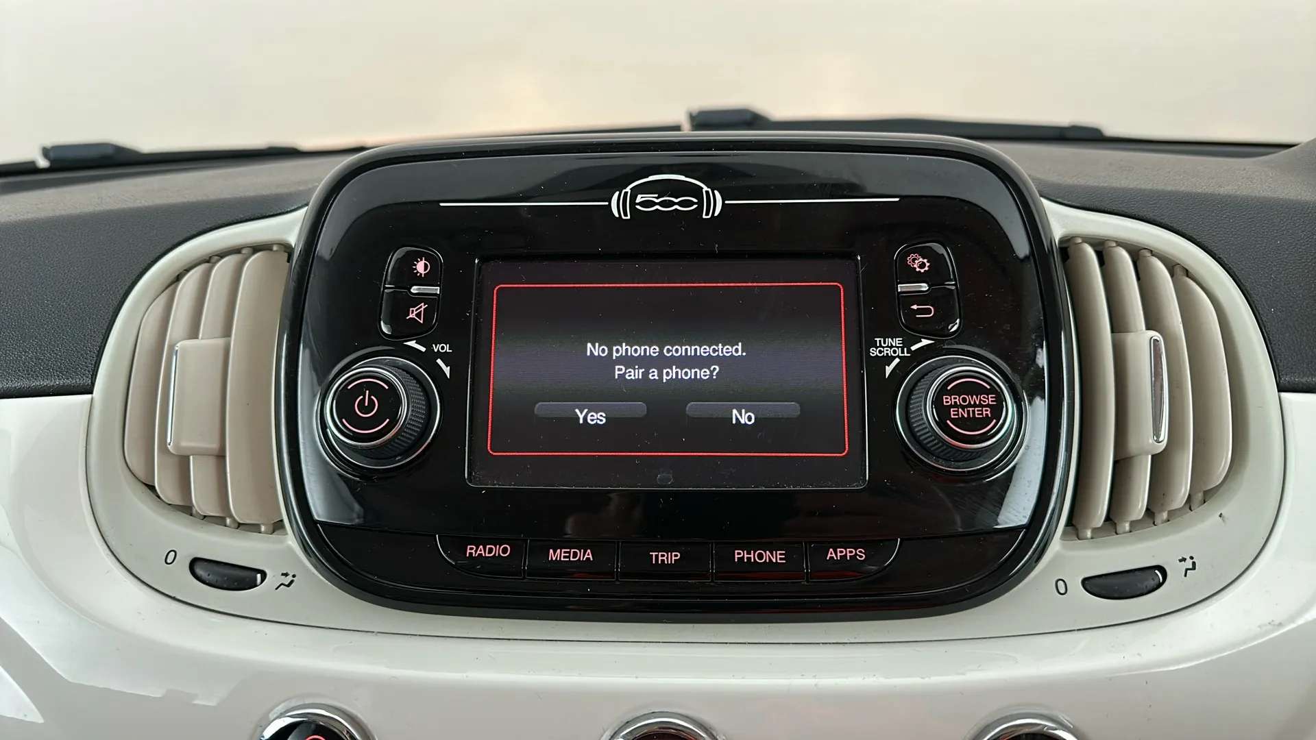 2018 FIAT 500 2018 FIAT 500